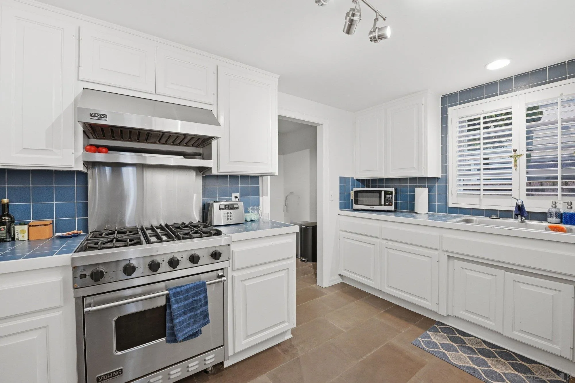 Photo #6: 260008749 Listing: Photo #6