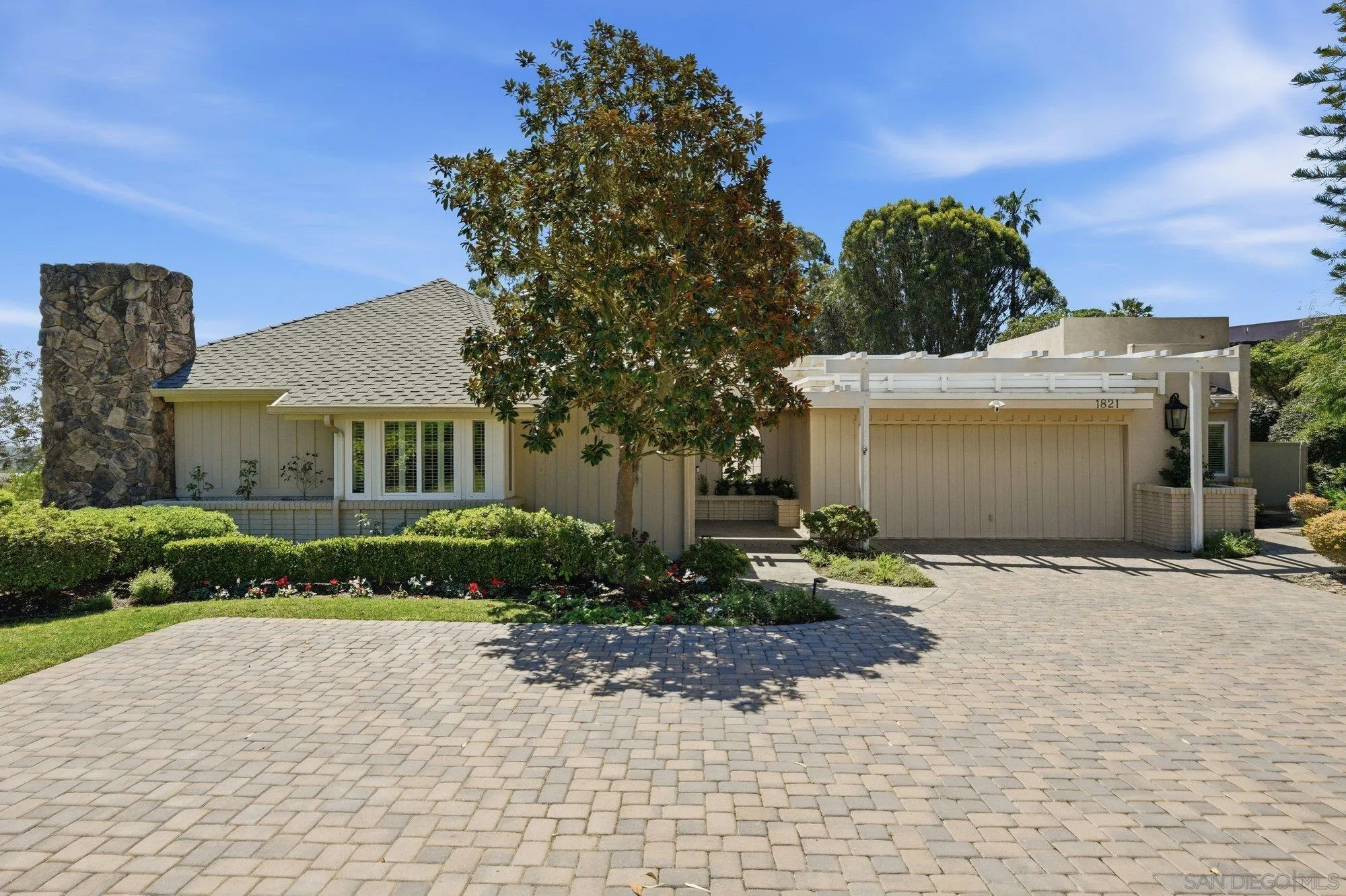 422 20th Street, Huntington Beach, CA, 92648