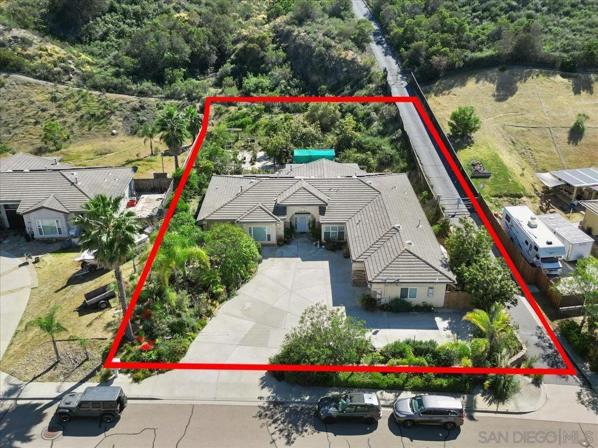 https://cdn.realtyfeed.com/cdn/127/260008757/3590fb523f78f8588bfcae9026cfa78a.webp