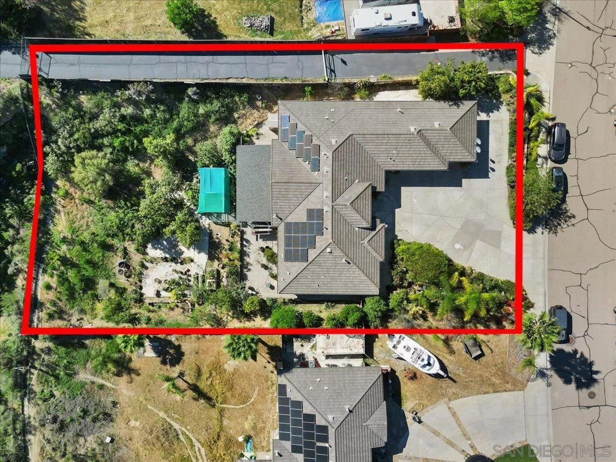 https://cdn.realtyfeed.com/cdn/127/260008757/5e489ec8ccca9995a0aa8aadddc770c5.webp