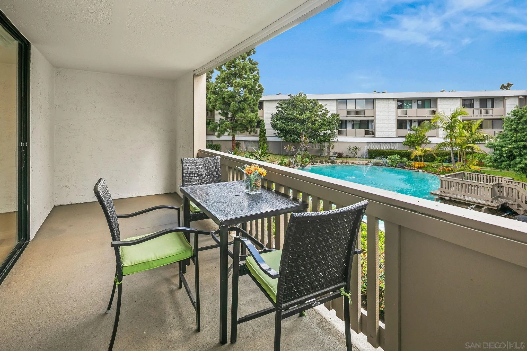 Photo #14: 260008761 Listing: Photo #14