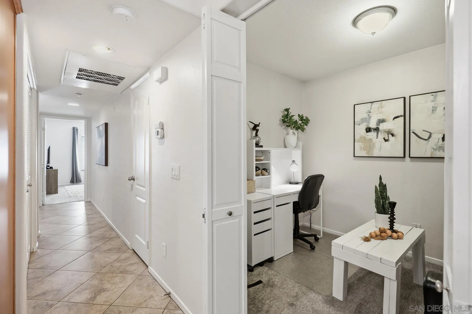 Photo #12: 260008764 Listing: Photo #12