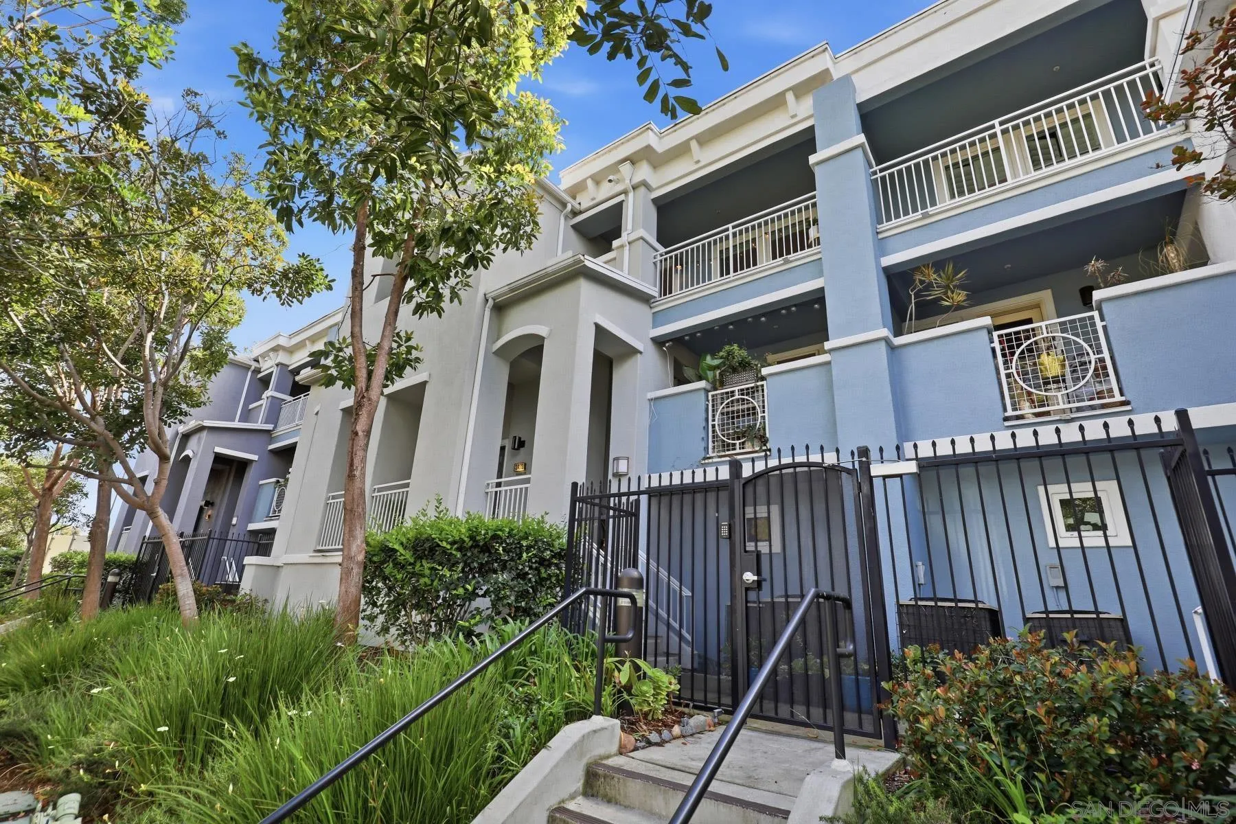 Photo #2: 260008764 Listing: Photo #2