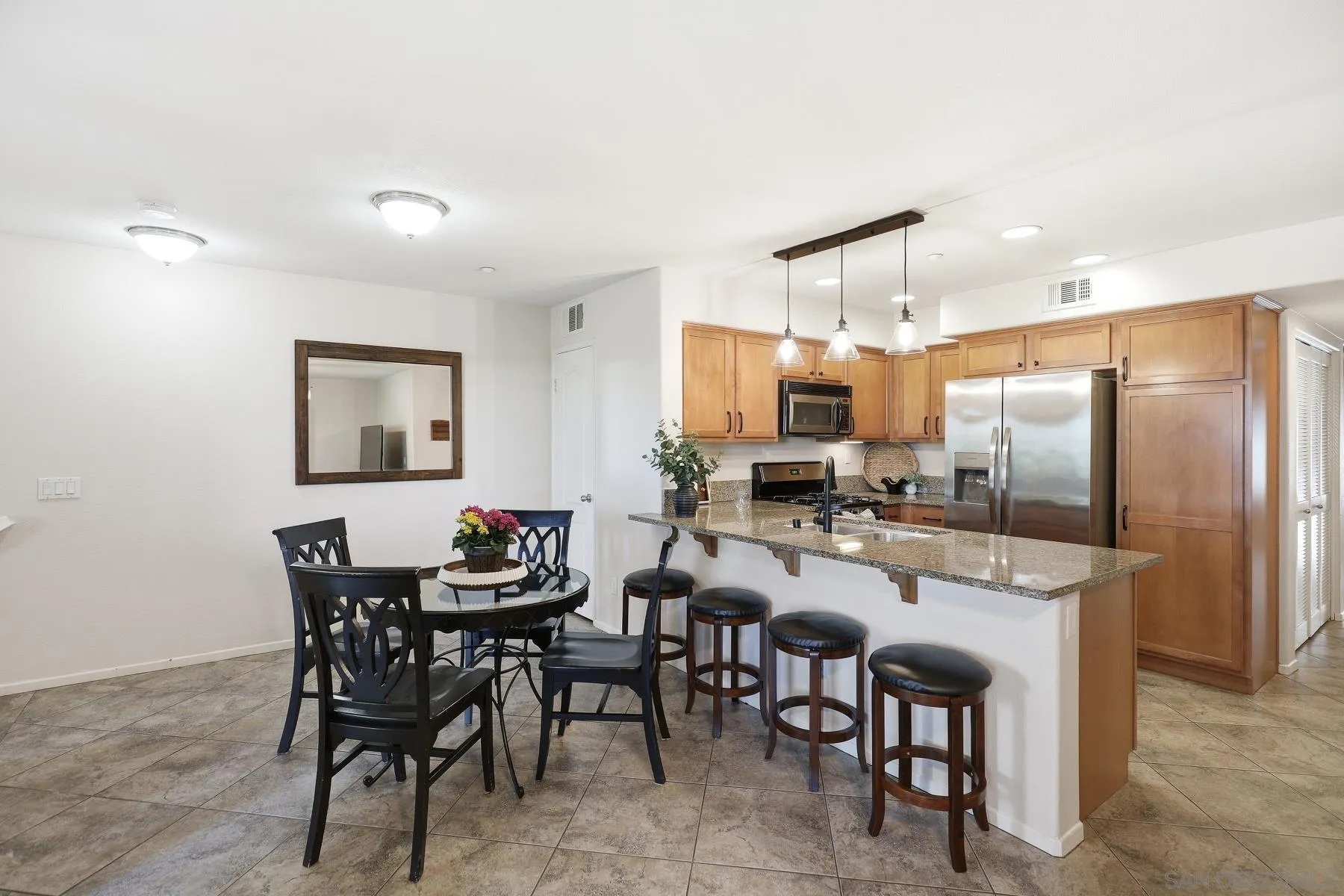 Photo #3: 260008764 Listing: Photo #3