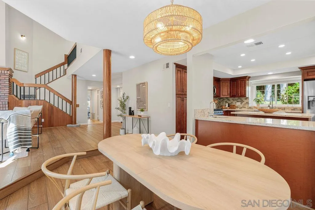 https://cdn.realtyfeed.com/cdn/127/260008765/844da698275030c9052adb27cbbc39f9.webp