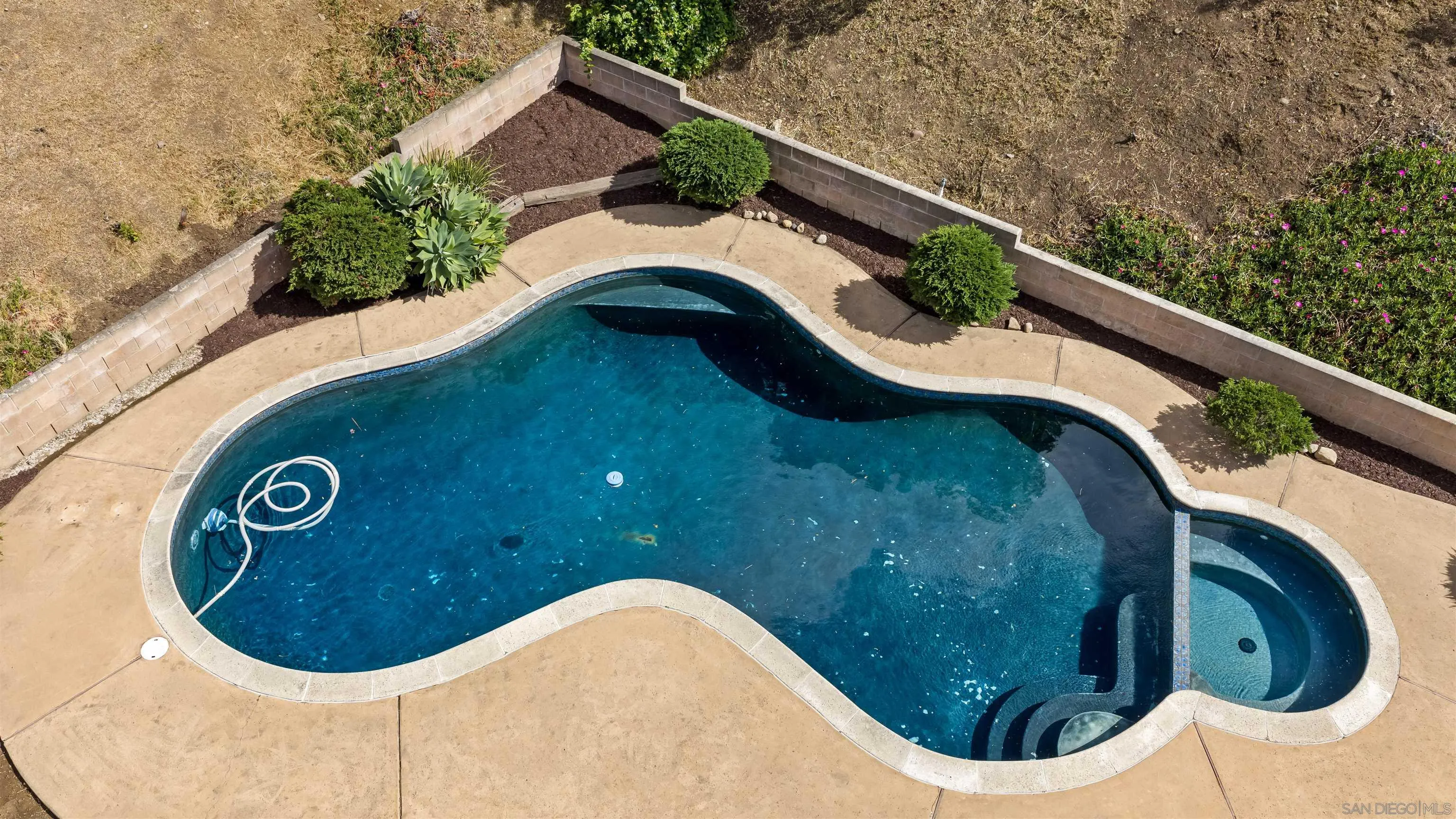https://cdn.realtyfeed.com/cdn/127/260008766/031edb63251160cb34105edf1c149c9d.webp