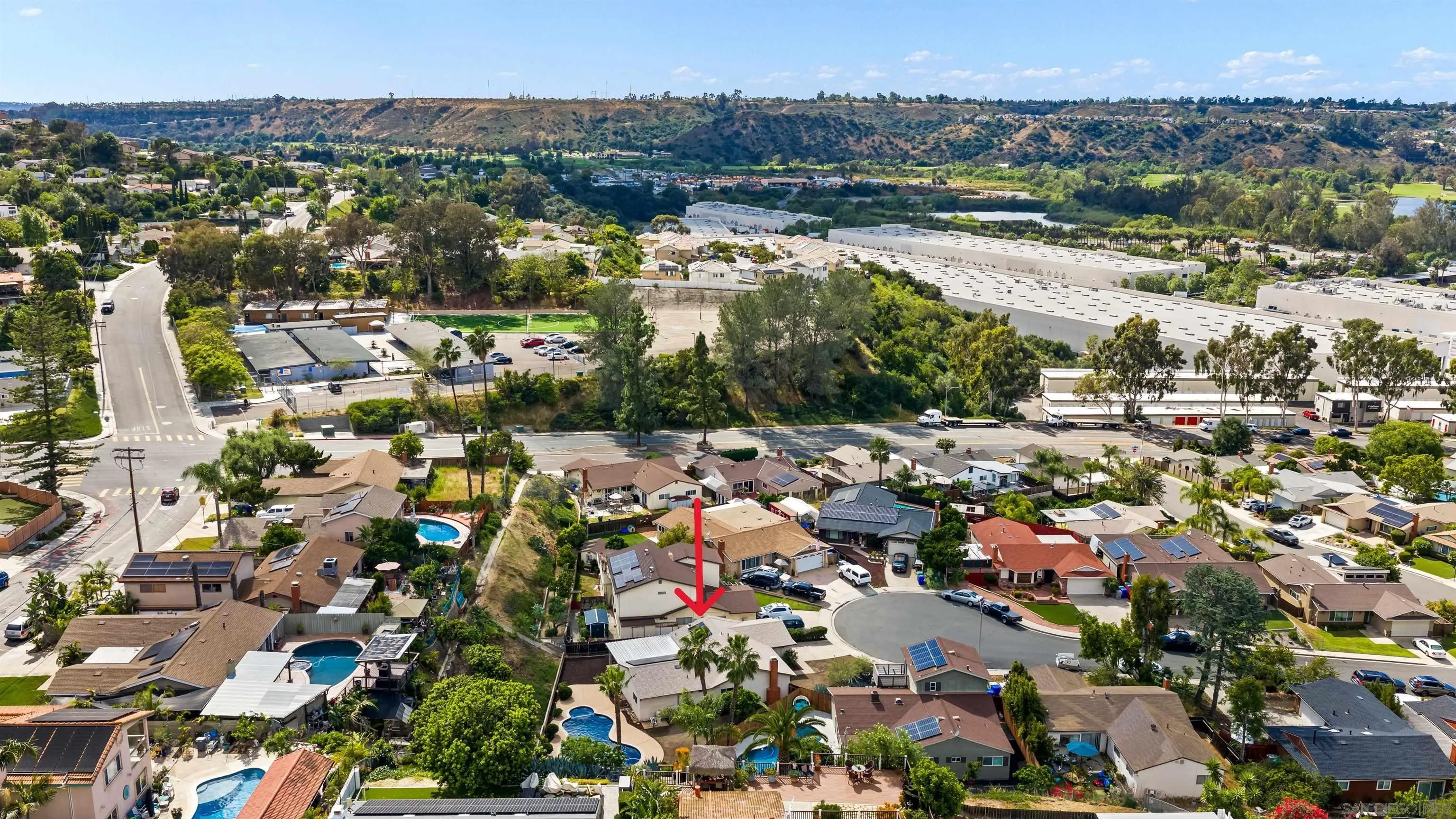 https://cdn.realtyfeed.com/cdn/127/260008766/74e4830e8d94120c8dea964d3bd87375.webp