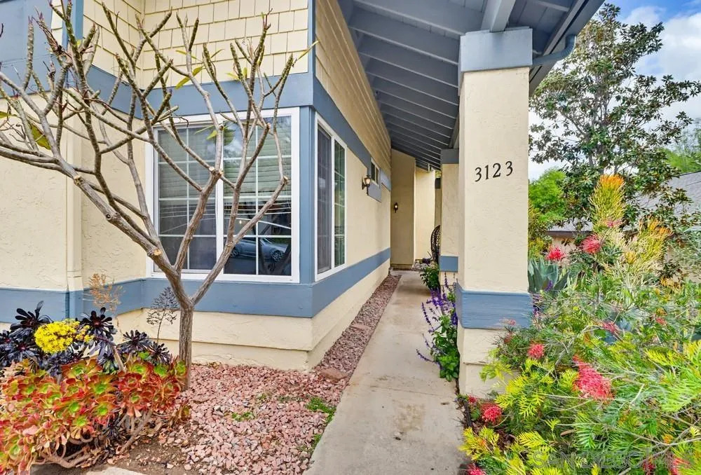 https://cdn.realtyfeed.com/cdn/127/260008767/0ba804482443aacb75a9058bfcf847f3.webp