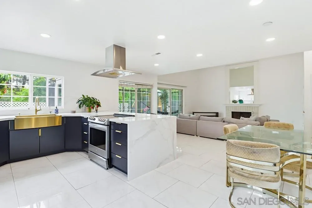 https://cdn.realtyfeed.com/cdn/127/260008767/52b8984c492f91e0430e5a7e4f8b81a0.webp