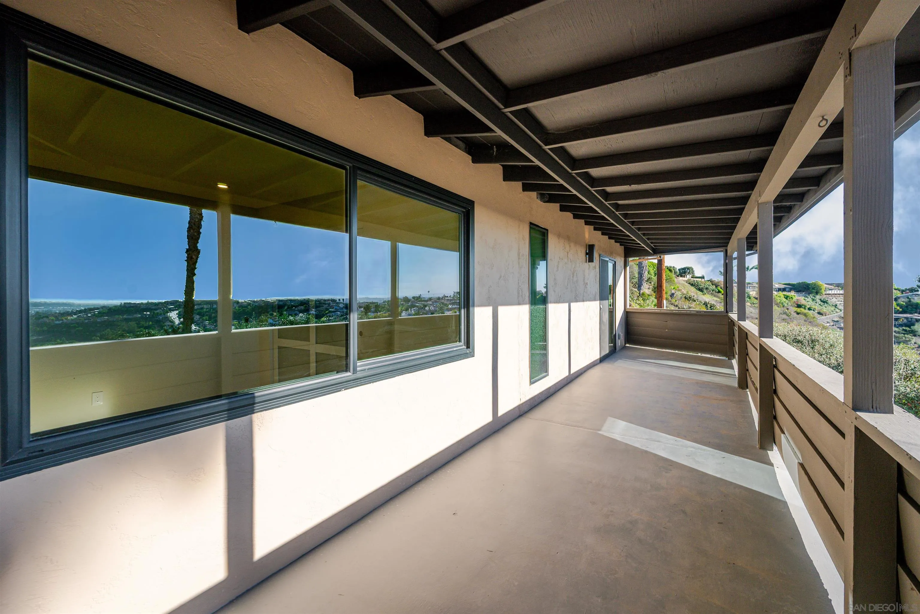 https://cdn.realtyfeed.com/cdn/127/260008768/4b6e079f6079a70d54a2aadd69d605a1.webp