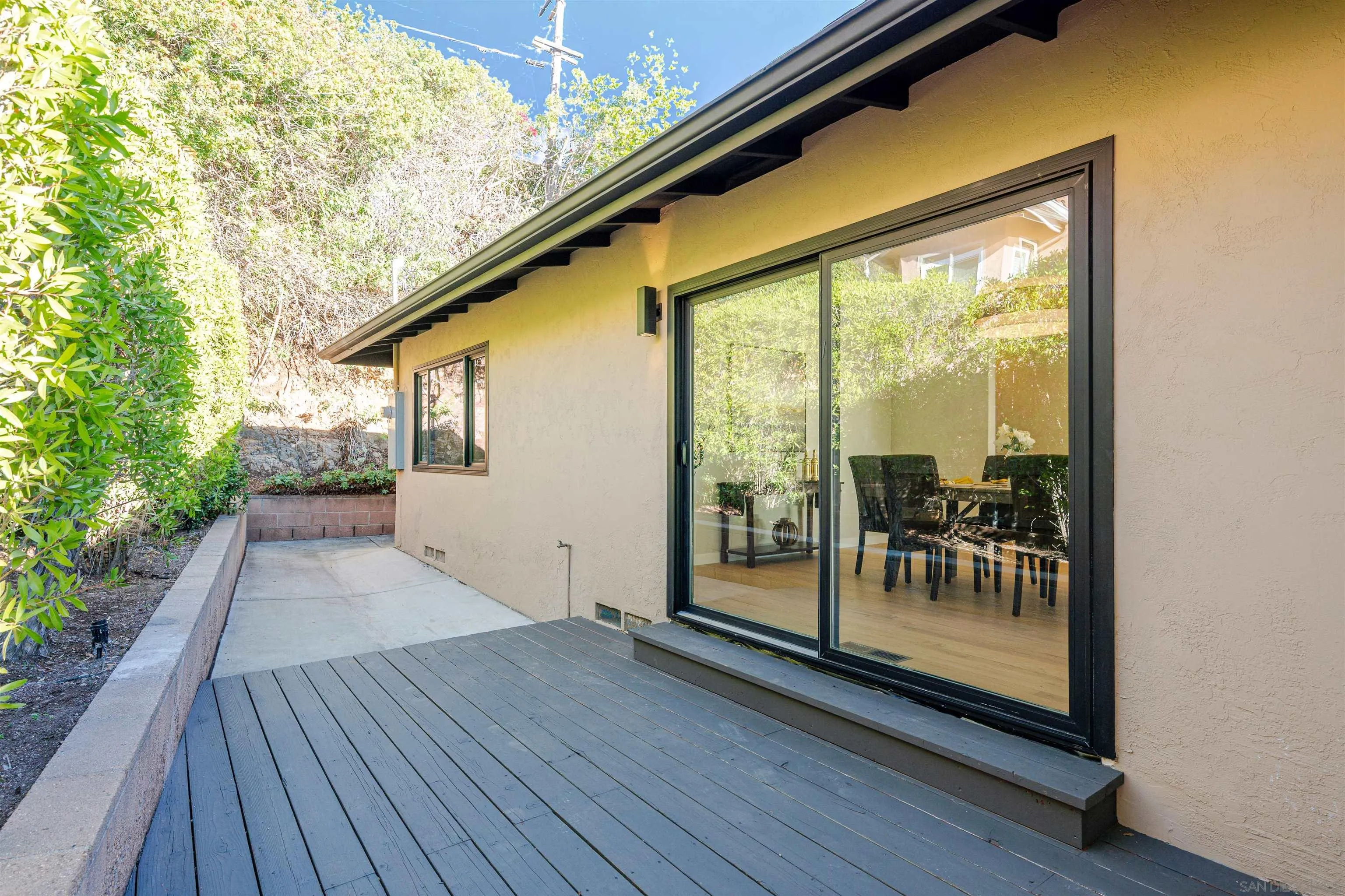 https://cdn.realtyfeed.com/cdn/127/260008768/7b7d327809ecc5c1ff51f7c397e98aa0.webp
