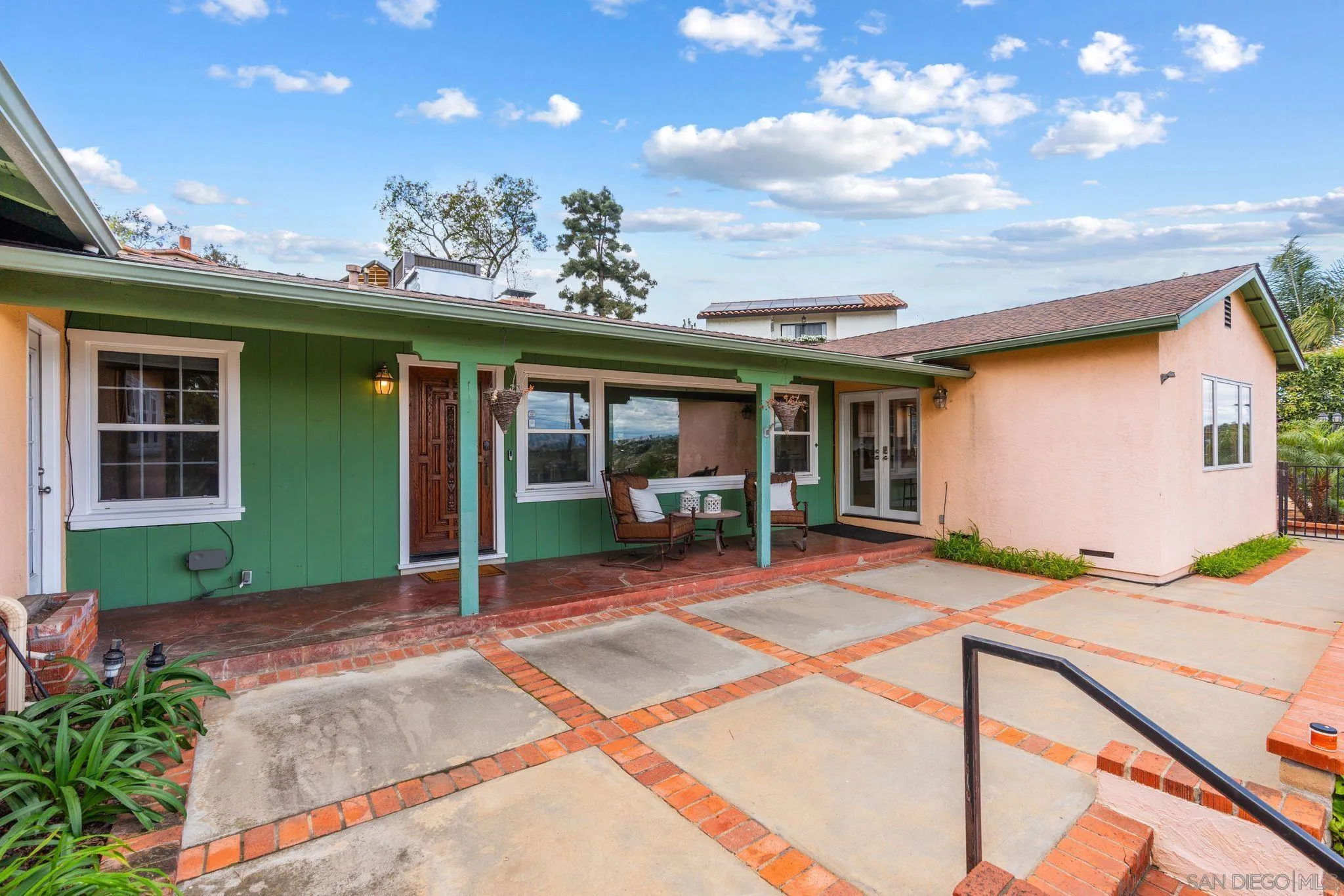https://cdn.realtyfeed.com/cdn/127/260008769/24170790bdb63e45764689abf05a65dd.webp