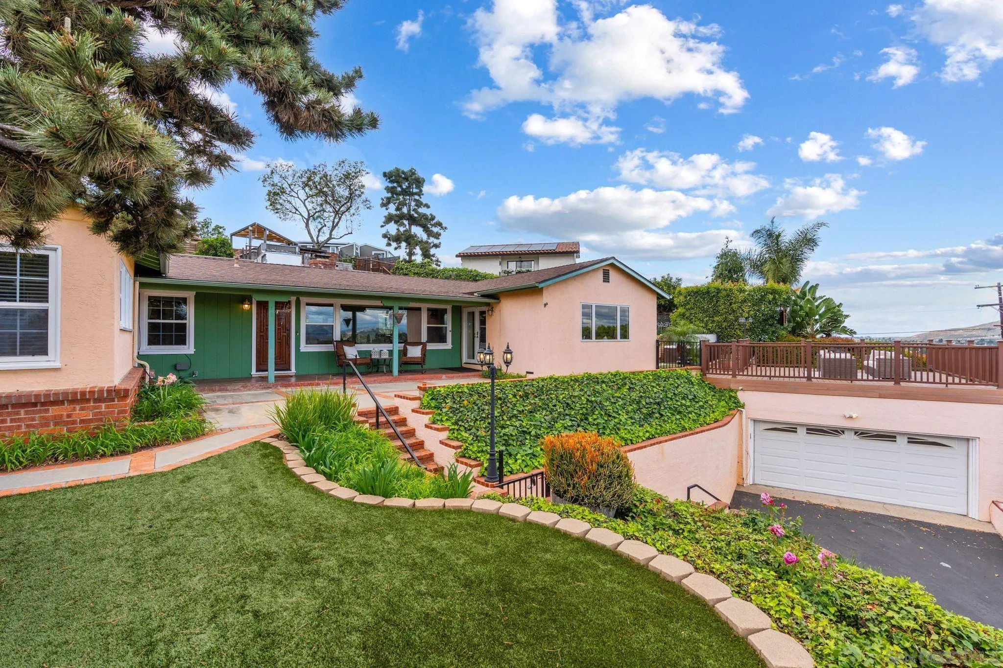 https://cdn.realtyfeed.com/cdn/127/260008769/6bf777c923fd52c50bfe370683bb9785.webp