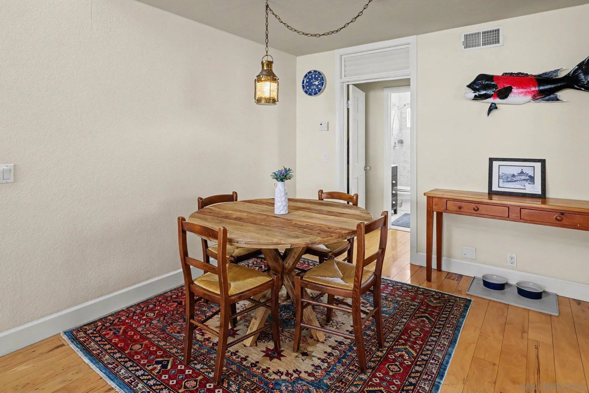 Photo #8: 260008771 Listing: Photo #8