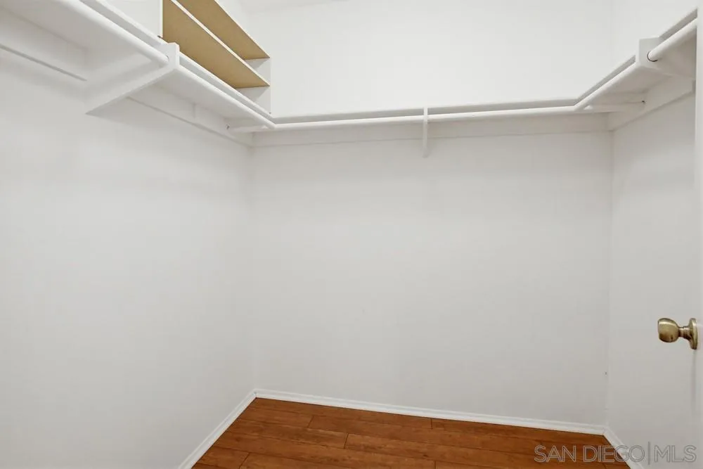 Photo #27: 260008772 Listing: Photo #27