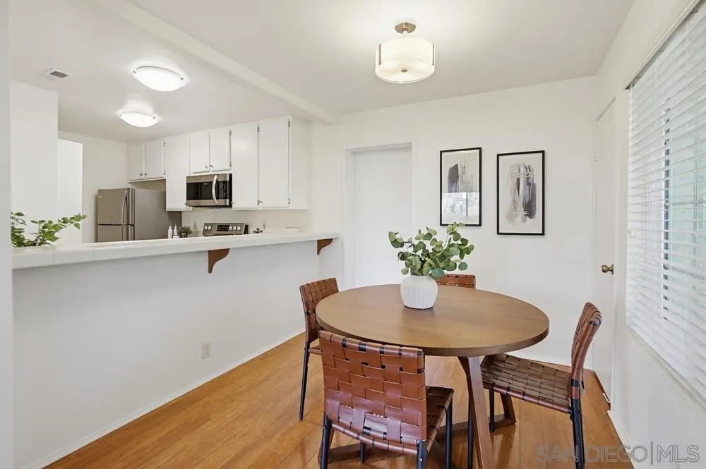 Photo #11: 260008772 Listing: Photo #11
