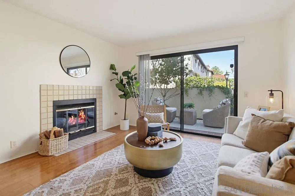 Photo #1: 260008772 Listing: Photo #1