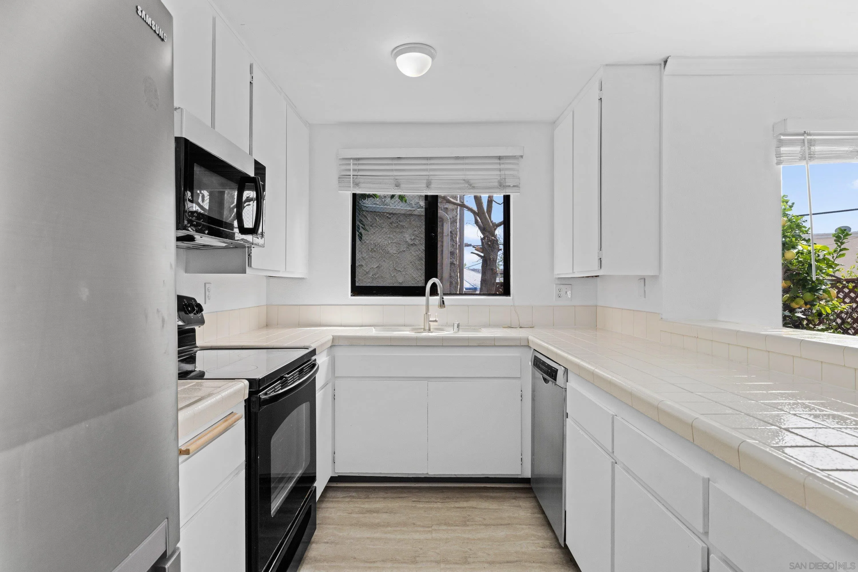 3209 Midway Dr UNIT 203, San Diego, CA, 92110