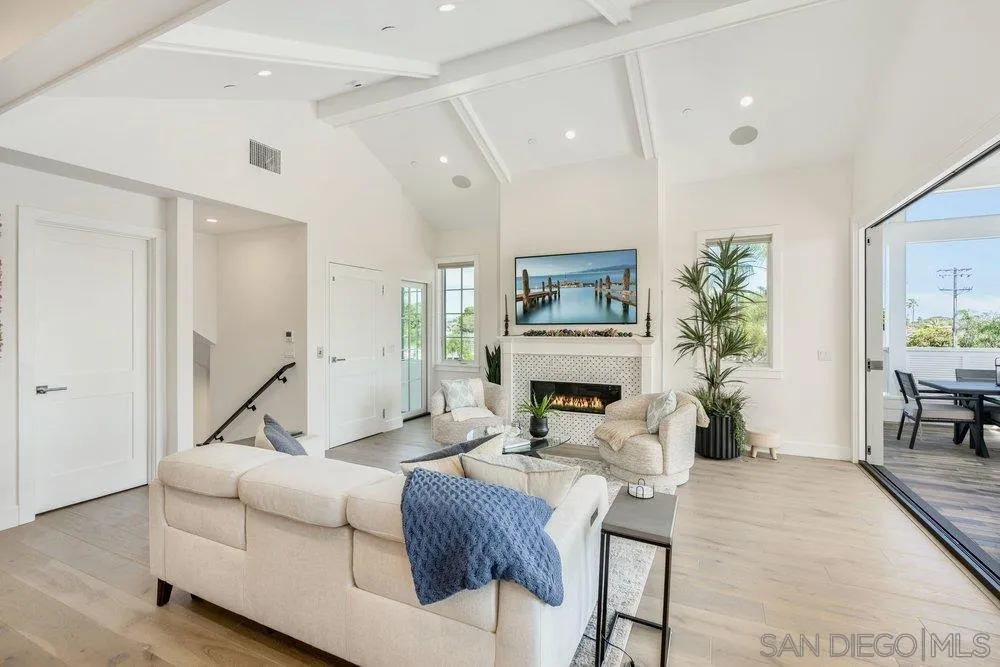 Photo #10: 260008785 Listing: Photo #10