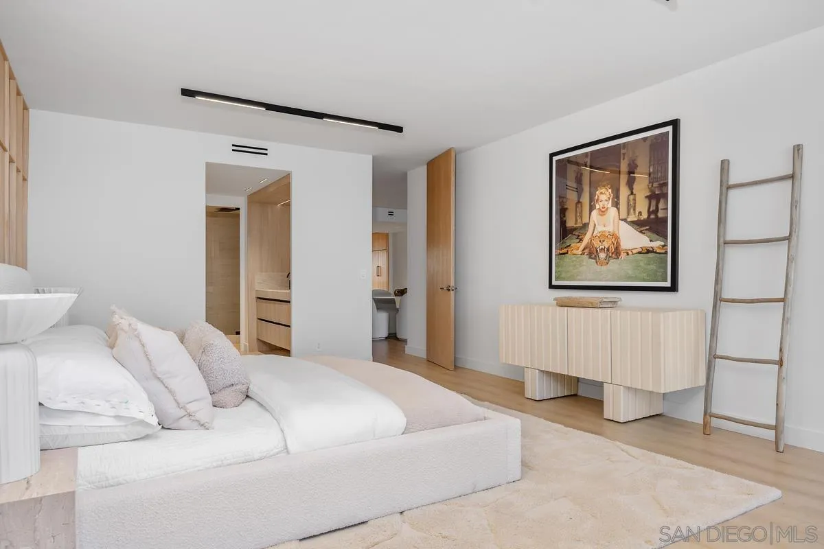 Photo #16: 260008792 Listing: Photo #16