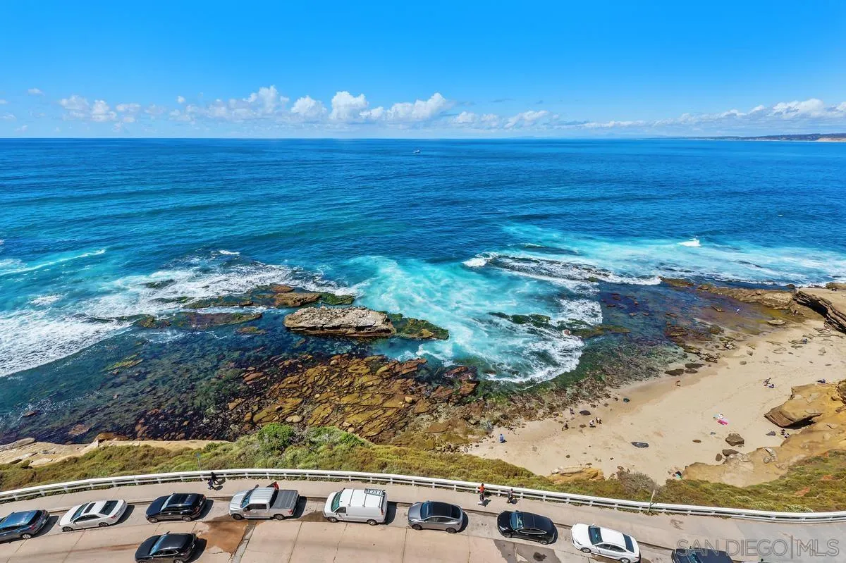 Photo #3: 260008794 Listing: Photo #3