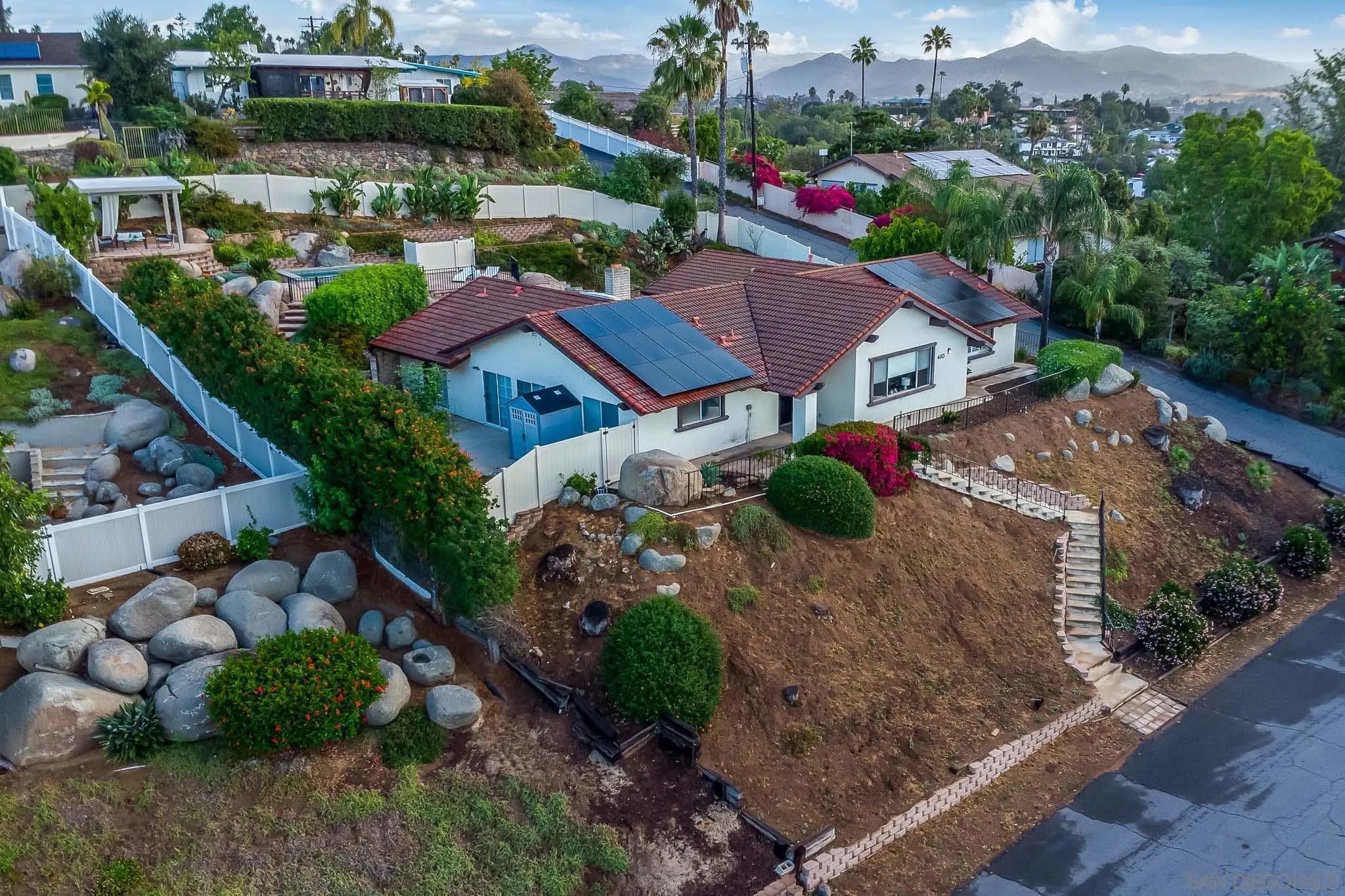 https://cdn.realtyfeed.com/cdn/127/260008798/17a273f309ed37dded0b5142e1b1a3f8.webp