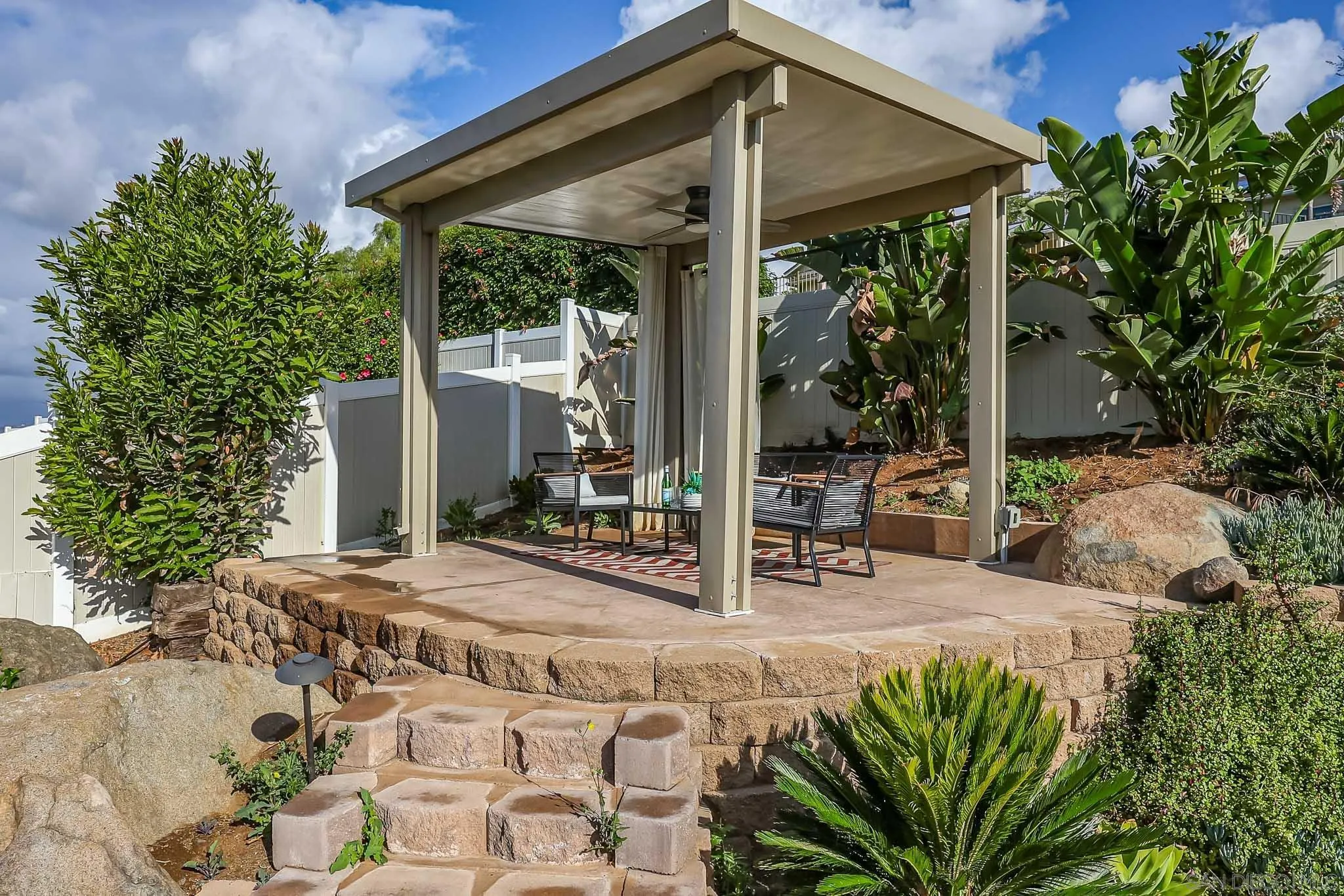 https://cdn.realtyfeed.com/cdn/127/260008798/19a5837a5eef07c7a3beb125909e98ff.webp