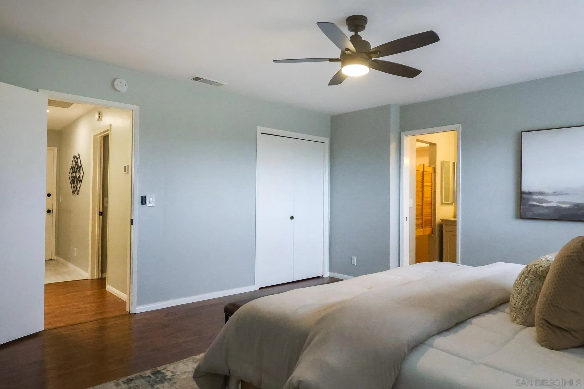 https://cdn.realtyfeed.com/cdn/127/260008798/d93570624714962984388d155531fd06.webp