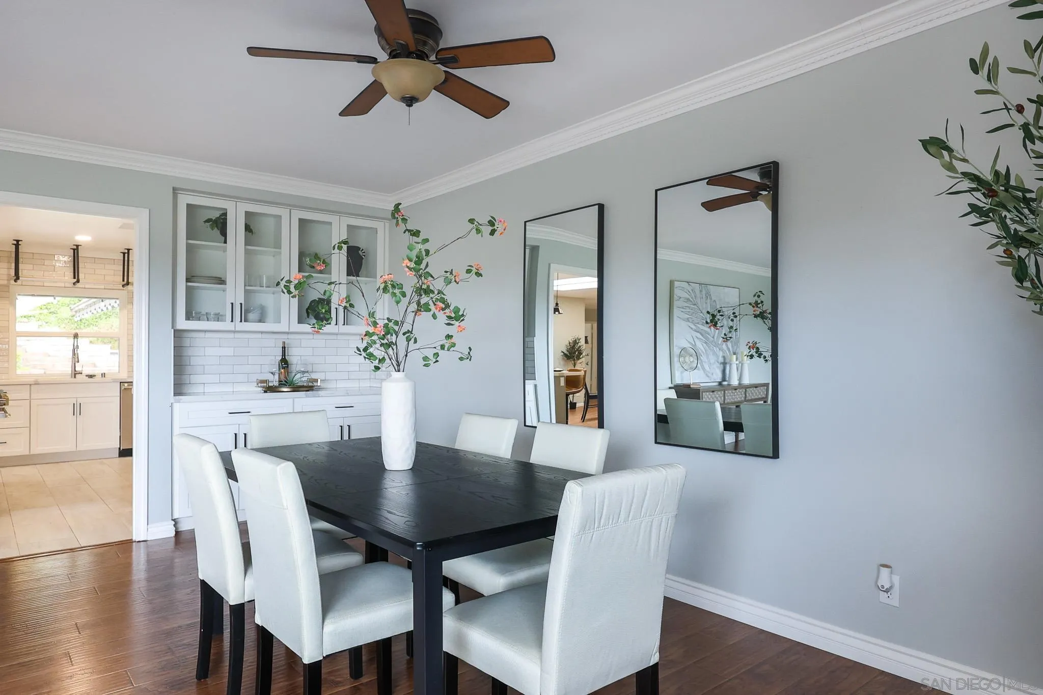 https://cdn.realtyfeed.com/cdn/127/260008798/e6a225439dec0ba0e0deacced7426854.webp