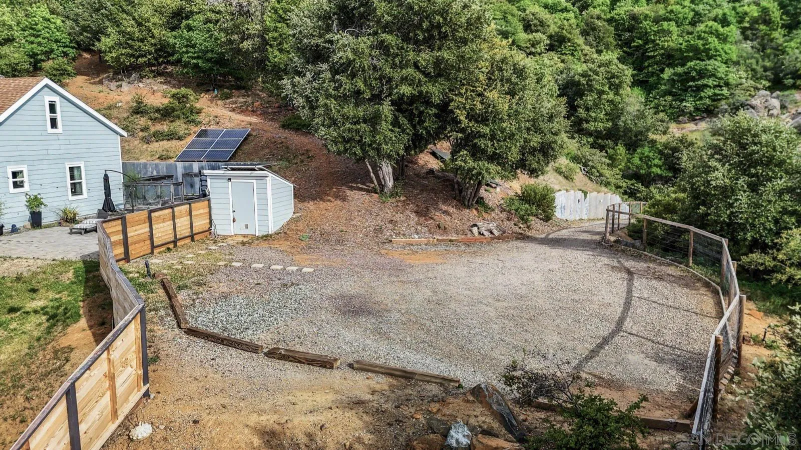 https://cdn.realtyfeed.com/cdn/127/260008802/39a02222aee0c315cbfdac34d53faf18.webp