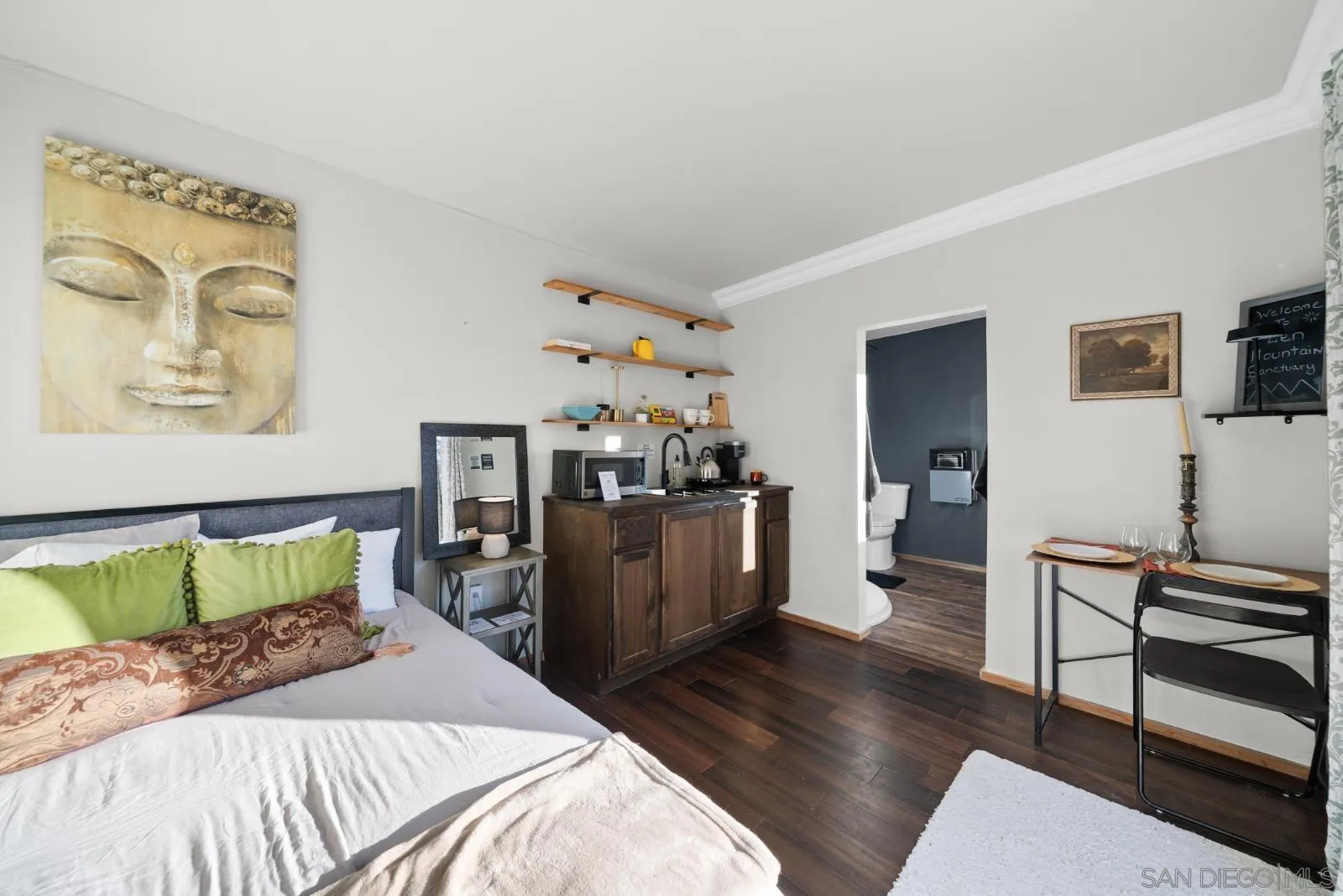 https://cdn.realtyfeed.com/cdn/127/260008802/a0322e0100629352279d1be58bc8f835.webp