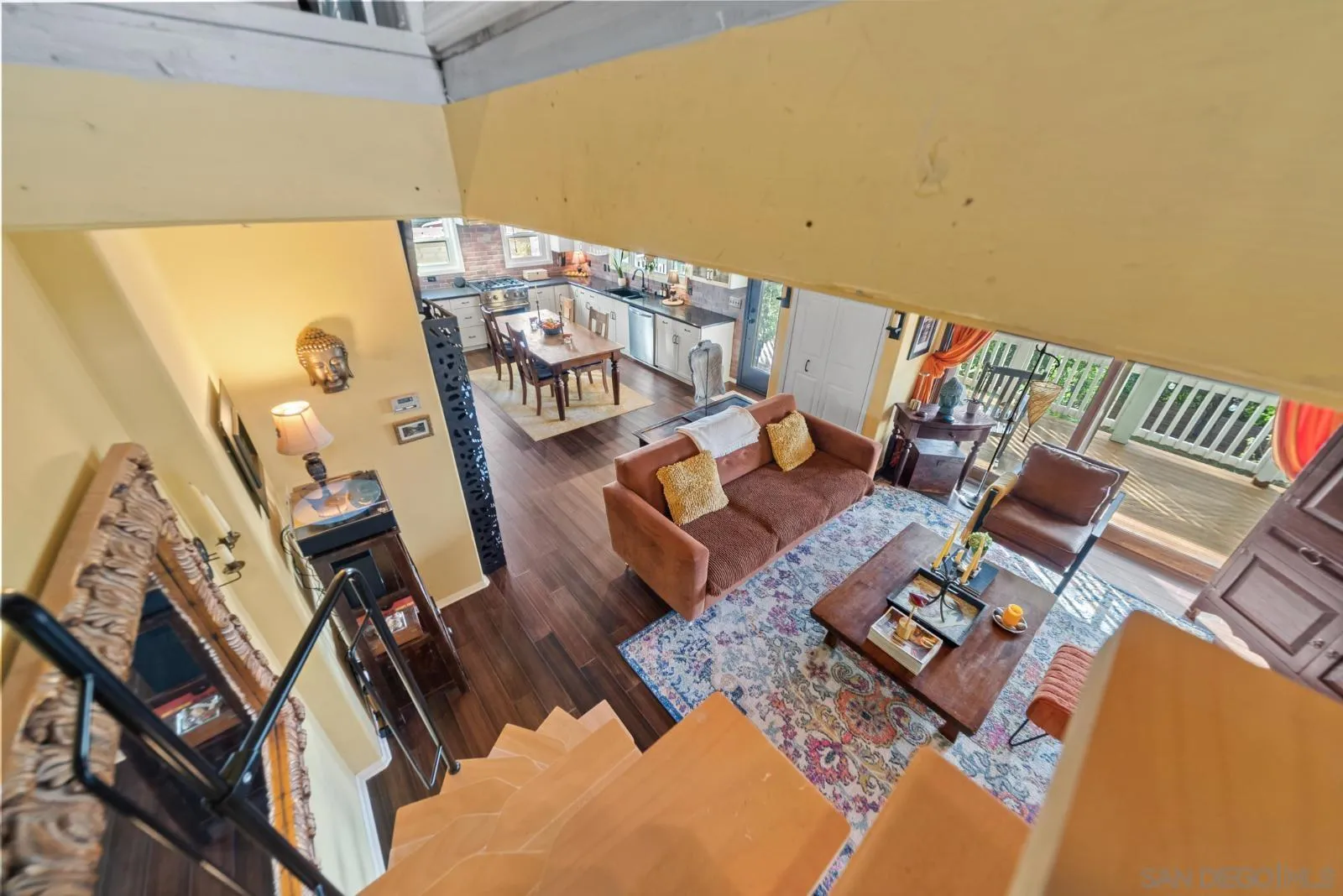 https://cdn.realtyfeed.com/cdn/127/260008802/a5dc6f97cf0644a4b0985a24a3592176.webp