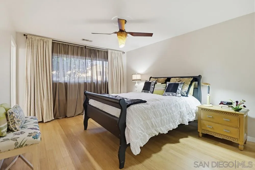 https://cdn.realtyfeed.com/cdn/127/260008805/8e75302d1510fc3de48fff707ab49712.webp
