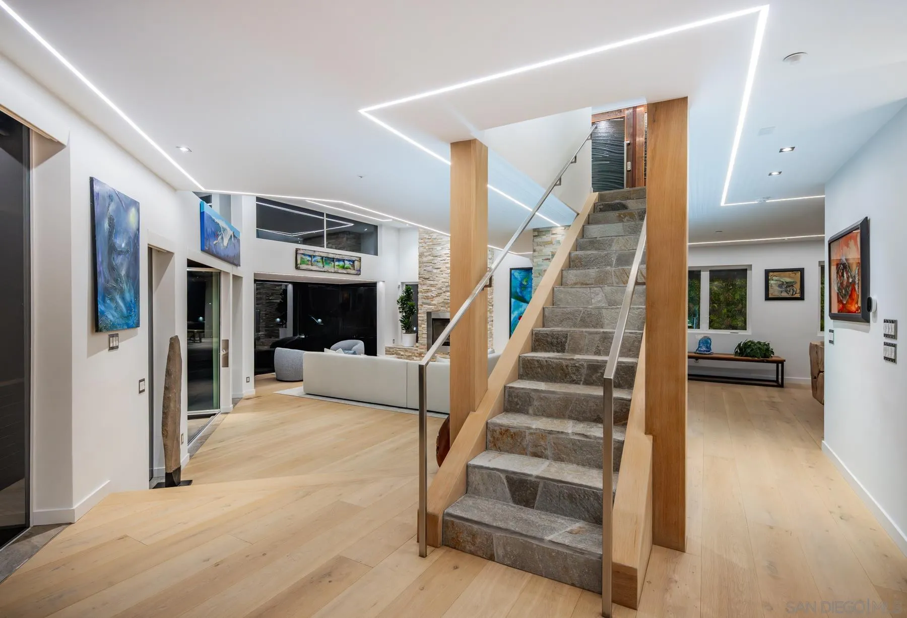 https://cdn.realtyfeed.com/cdn/127/260008807/0d993e6039ff761bbc81fad1822b2d07.webp