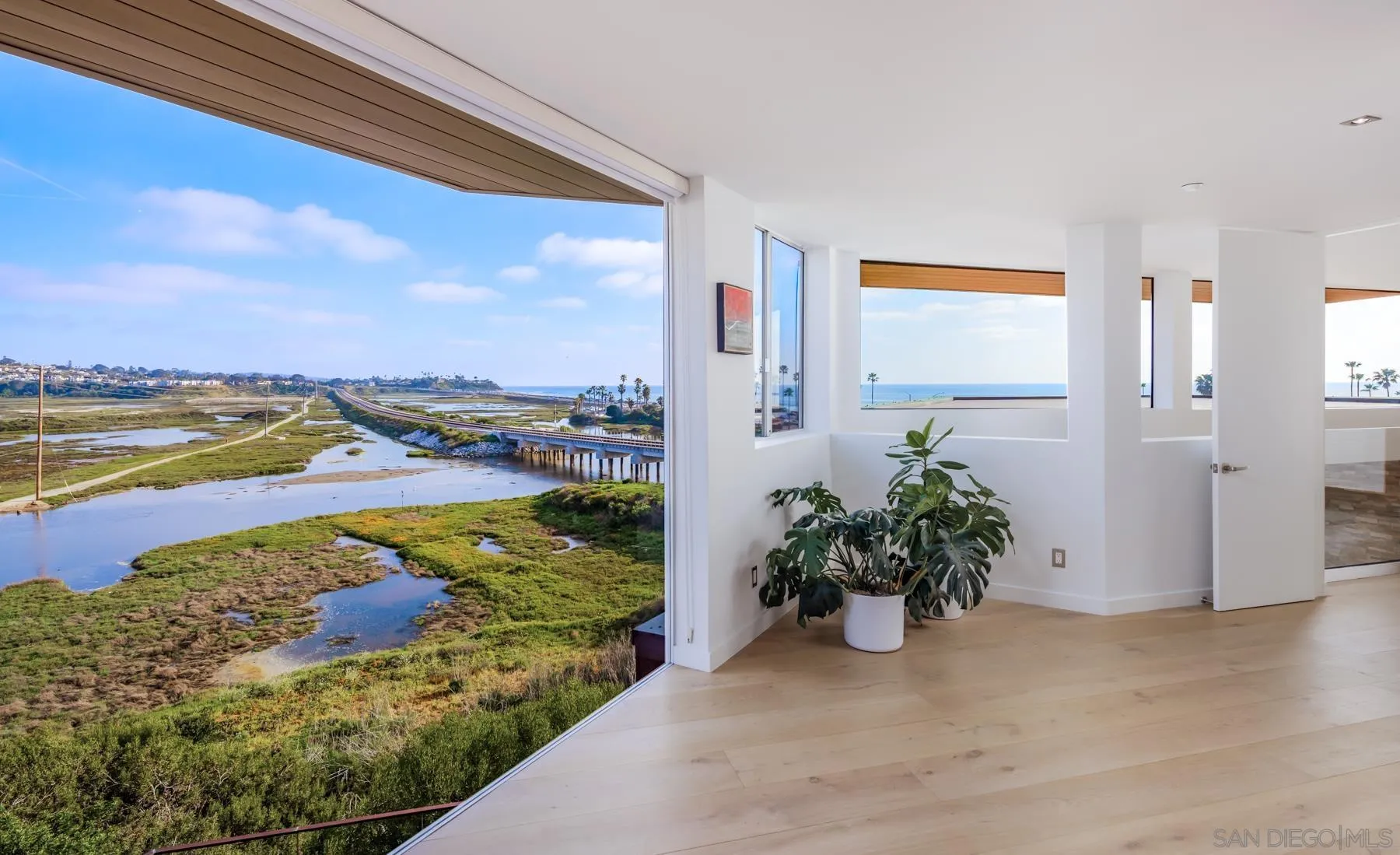 https://cdn.realtyfeed.com/cdn/127/260008807/231687362fd069b0539696e24c26e8dd.webp