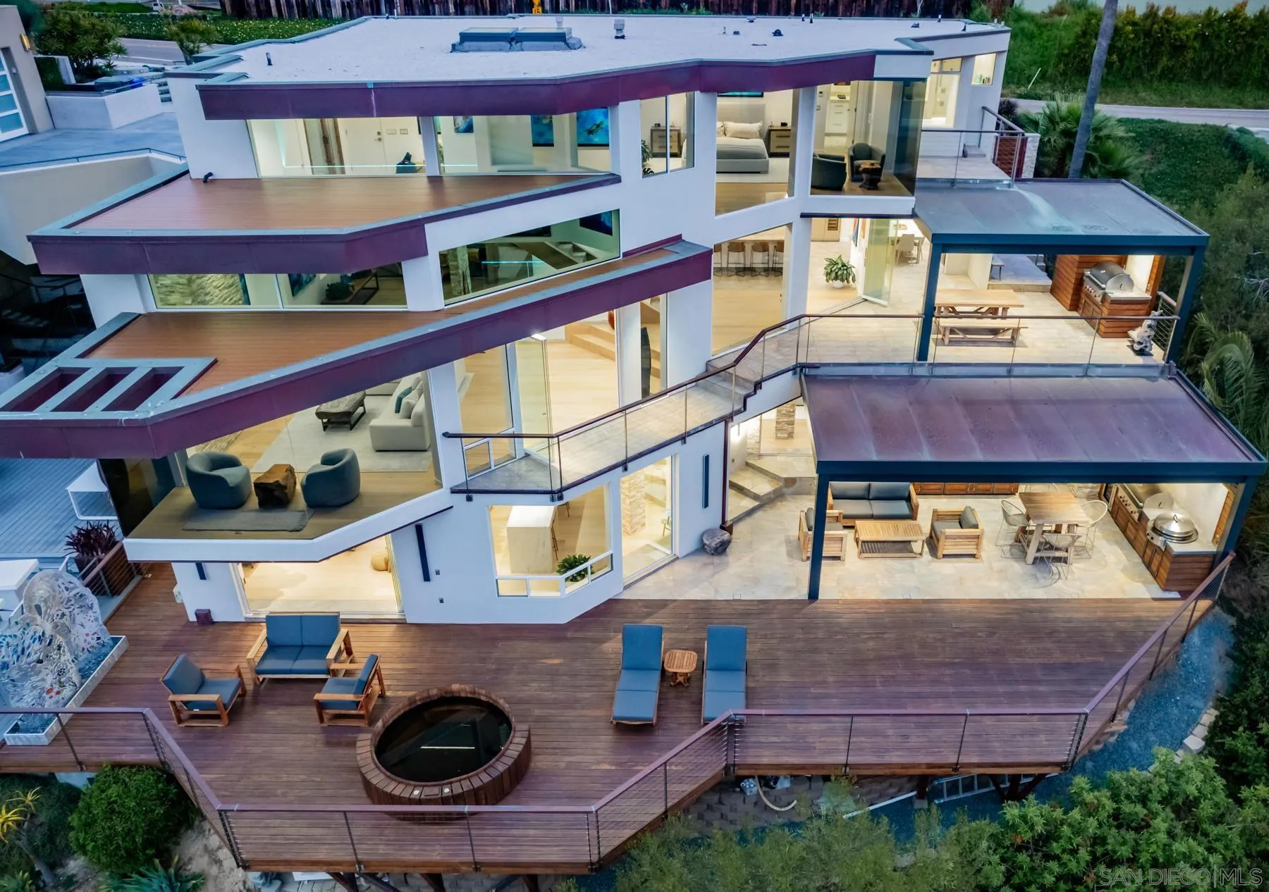 https://cdn.realtyfeed.com/cdn/127/260008807/5653d86e430b84ecbf2d70c12f7dc58e.webp