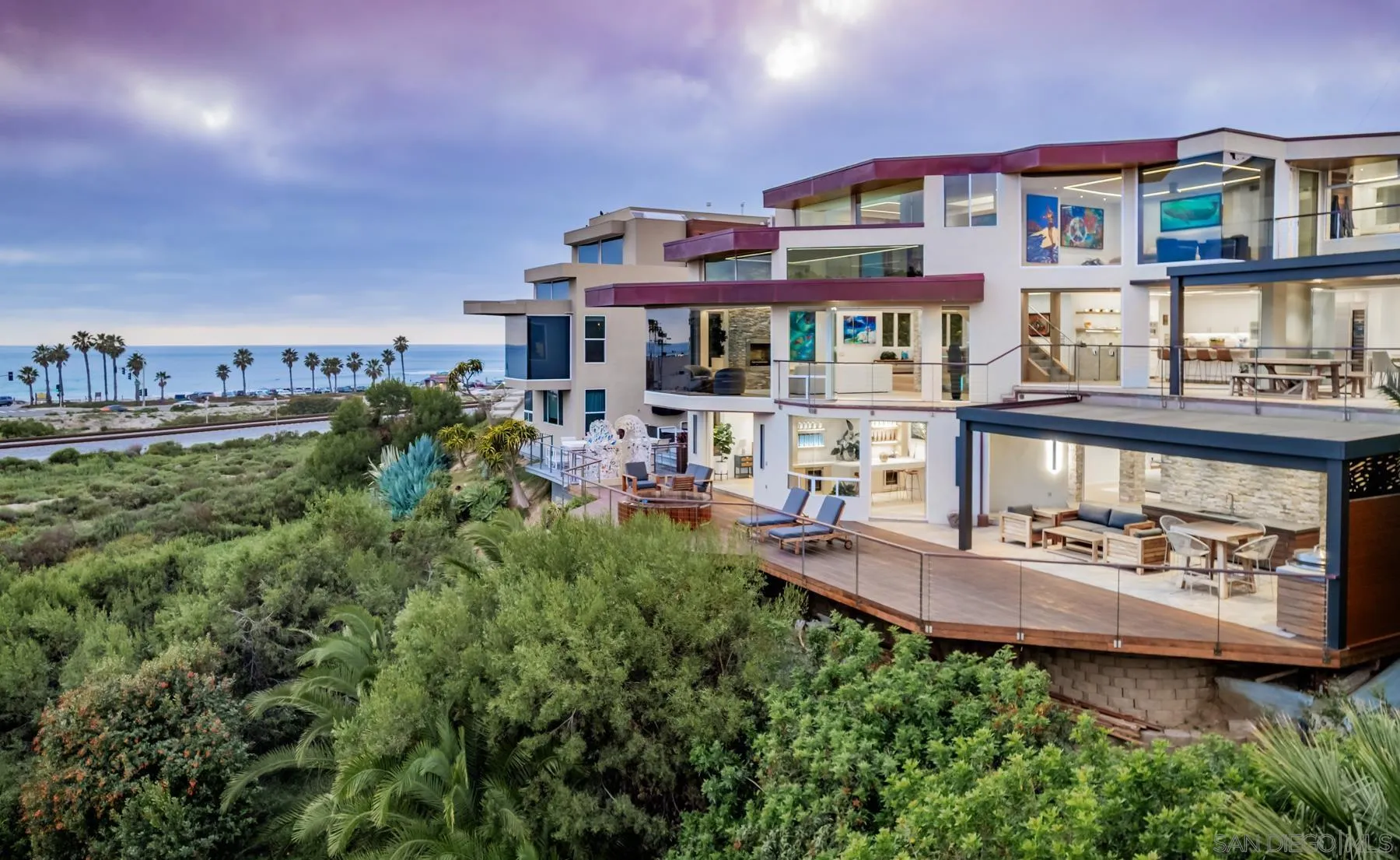 https://cdn.realtyfeed.com/cdn/127/260008807/600e3491a5b83f961fc8d381fb6d8d13.webp