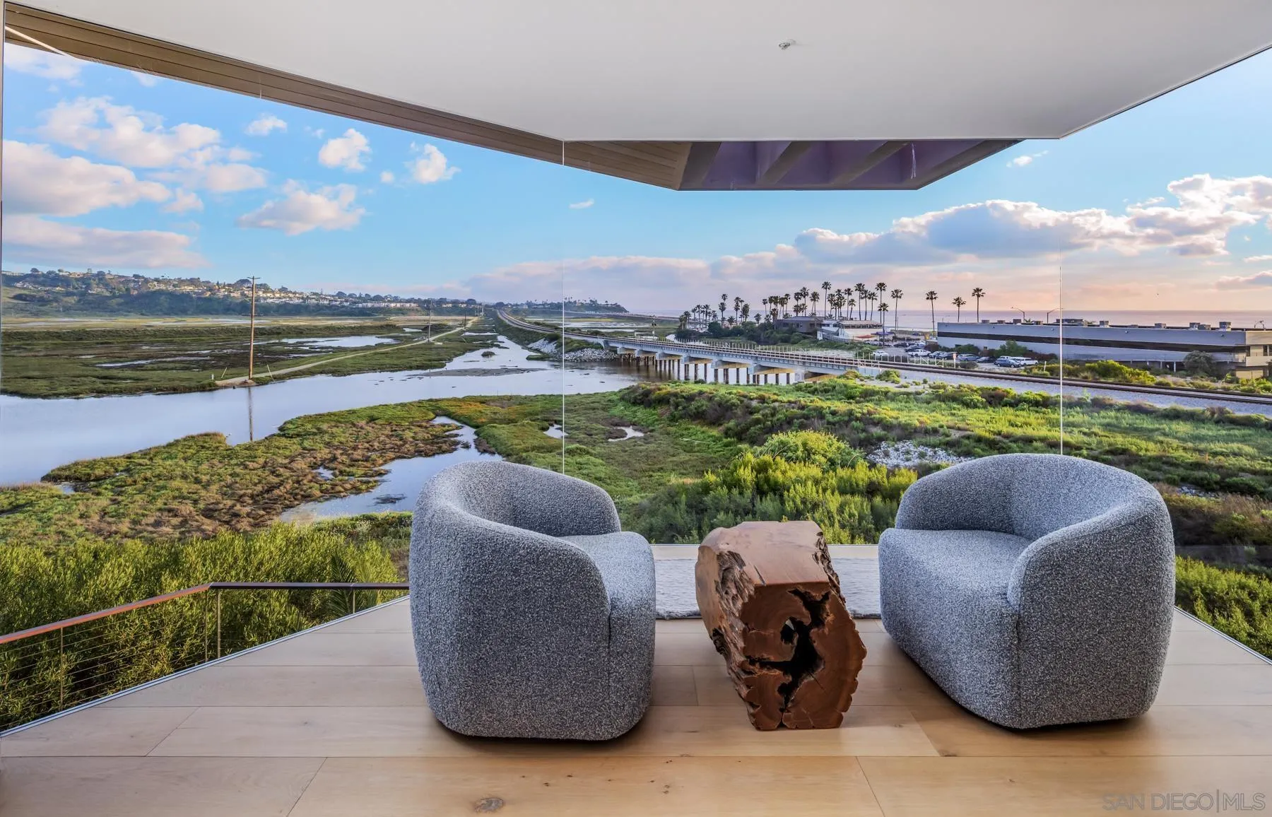 https://cdn.realtyfeed.com/cdn/127/260008807/d8cbb6684bfa3e81709fc8cc5e88085b.webp