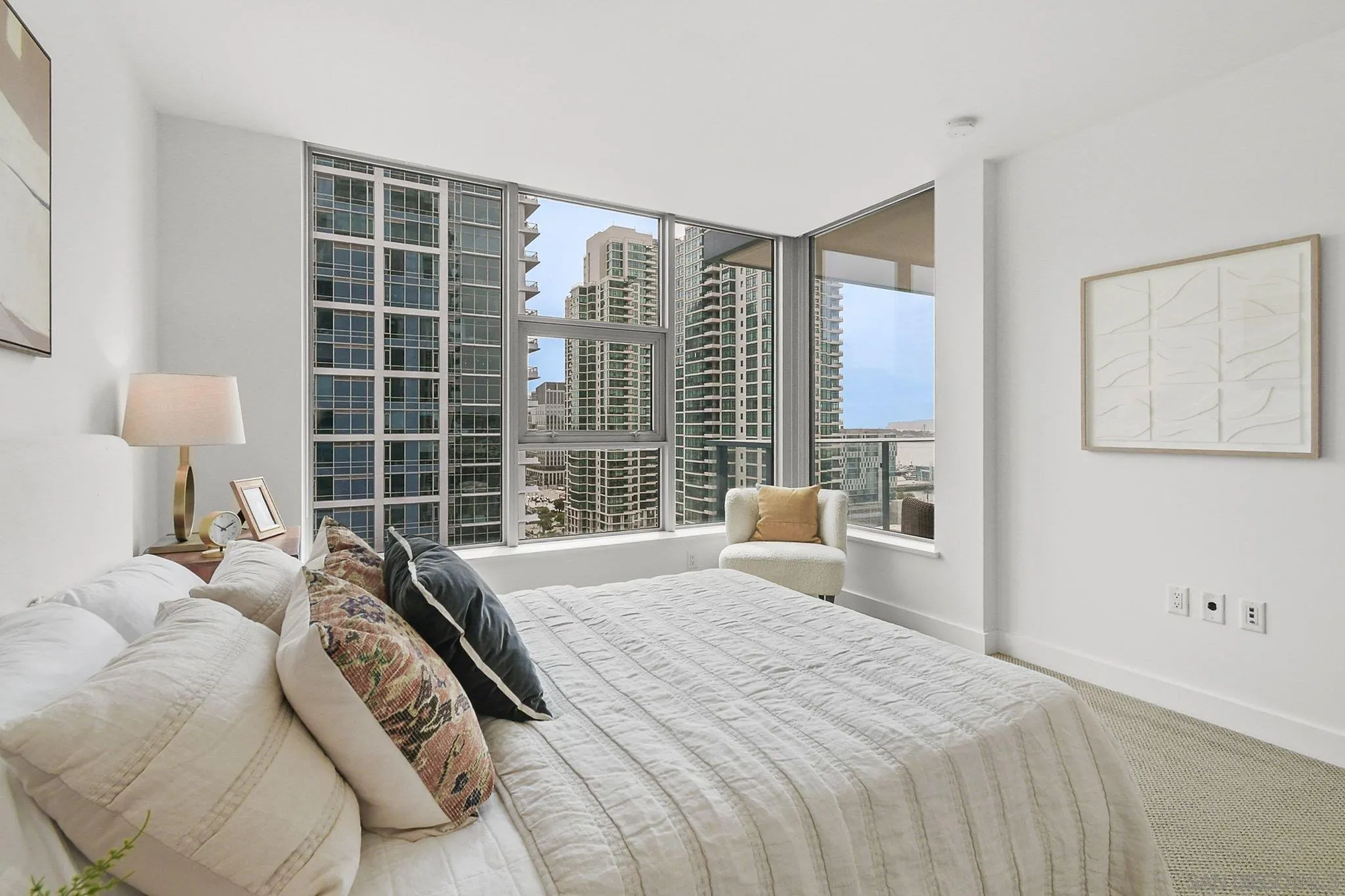 https://cdn.realtyfeed.com/cdn/127/260008811/279c7dbe6c8631f131c34d3a7eb9a999.webp