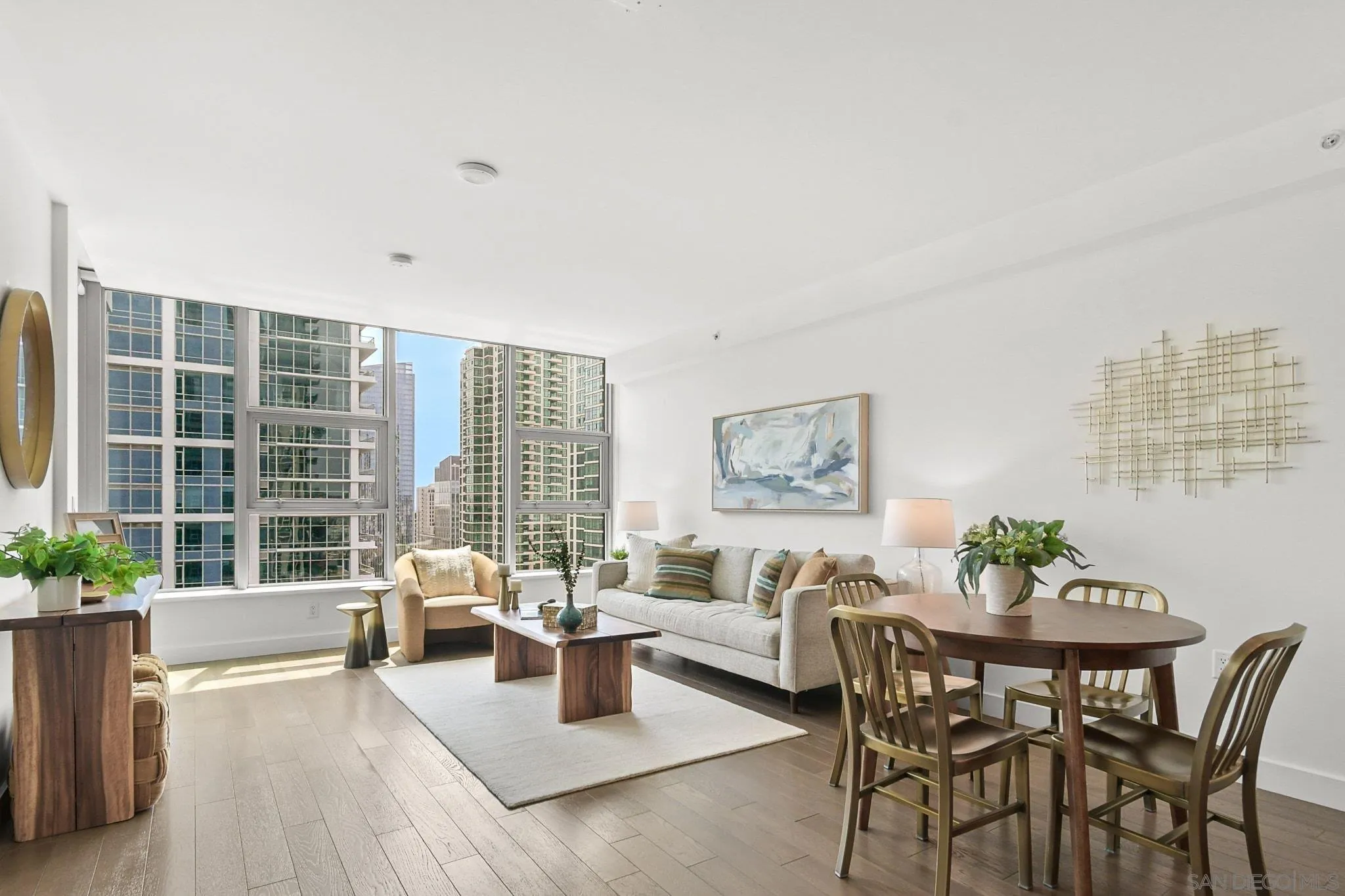 https://cdn.realtyfeed.com/cdn/127/260008811/3554040326afecd212ad1d5d92f75b49.webp