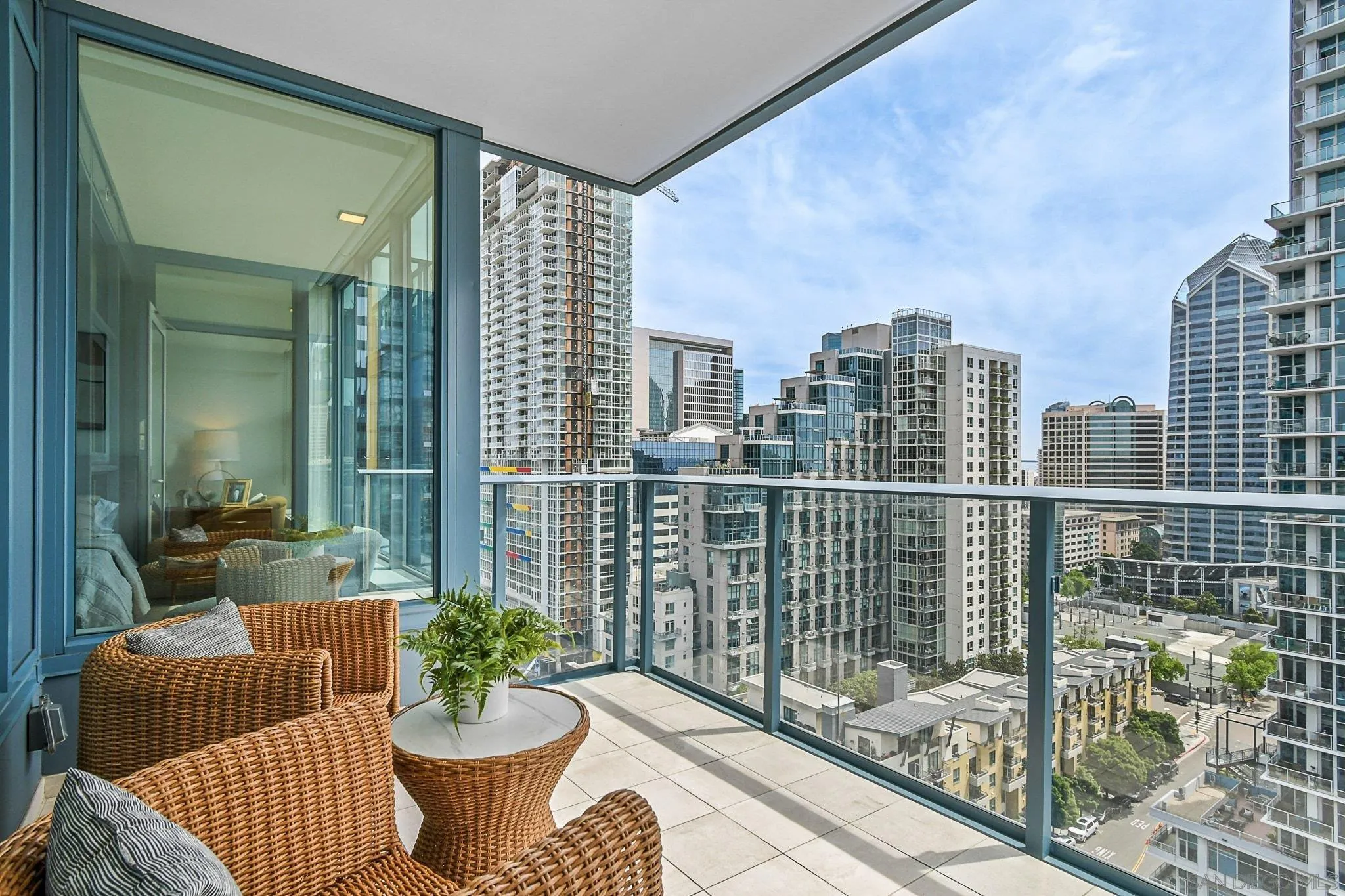 https://cdn.realtyfeed.com/cdn/127/260008811/41939e0a483008b7d2ccd538b1dc32eb.webp