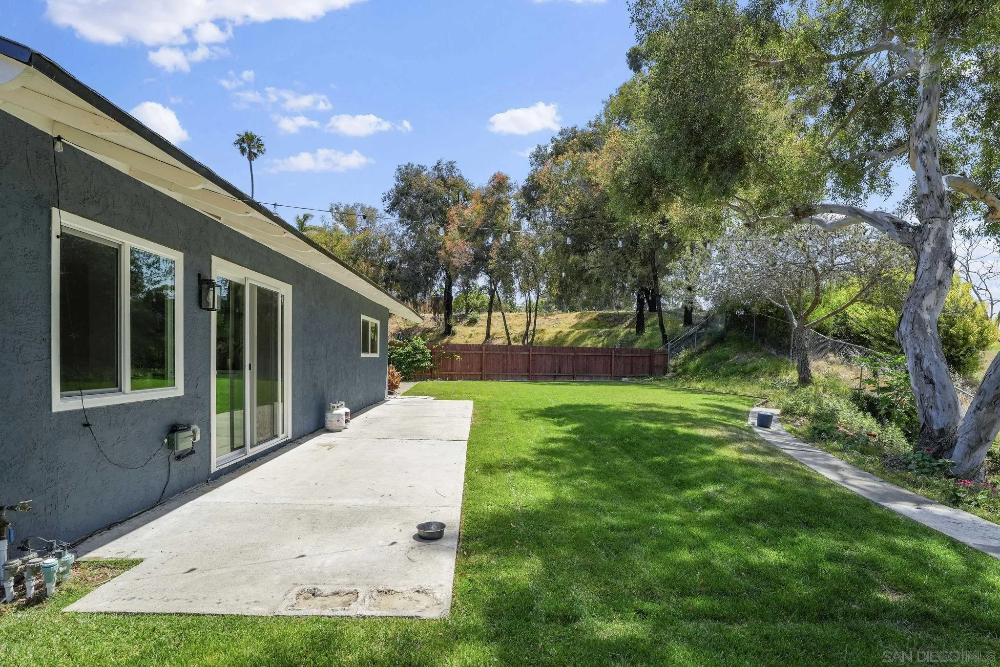 https://cdn.realtyfeed.com/cdn/127/260008817/5ea26c7fe4f84d4f73b5e4bf3f8445d2.webp