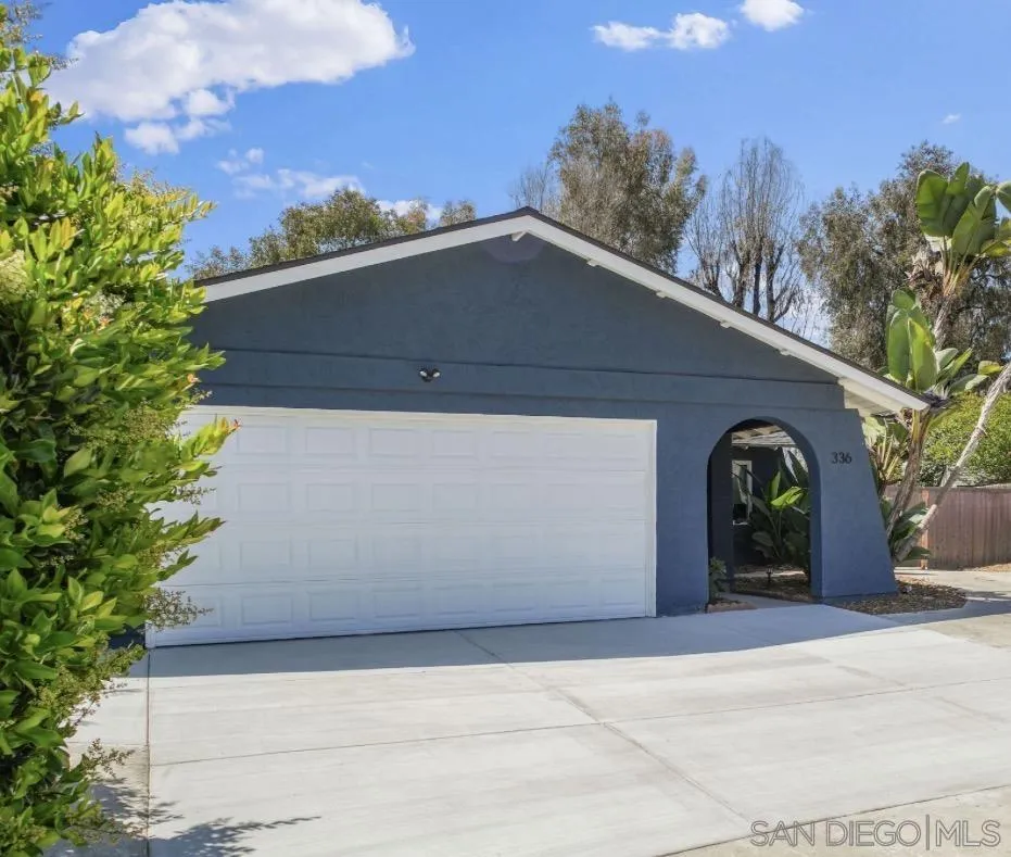 https://cdn.realtyfeed.com/cdn/127/260008817/abe4ff6e309f7dcfcd459657bb11ffd7.webp