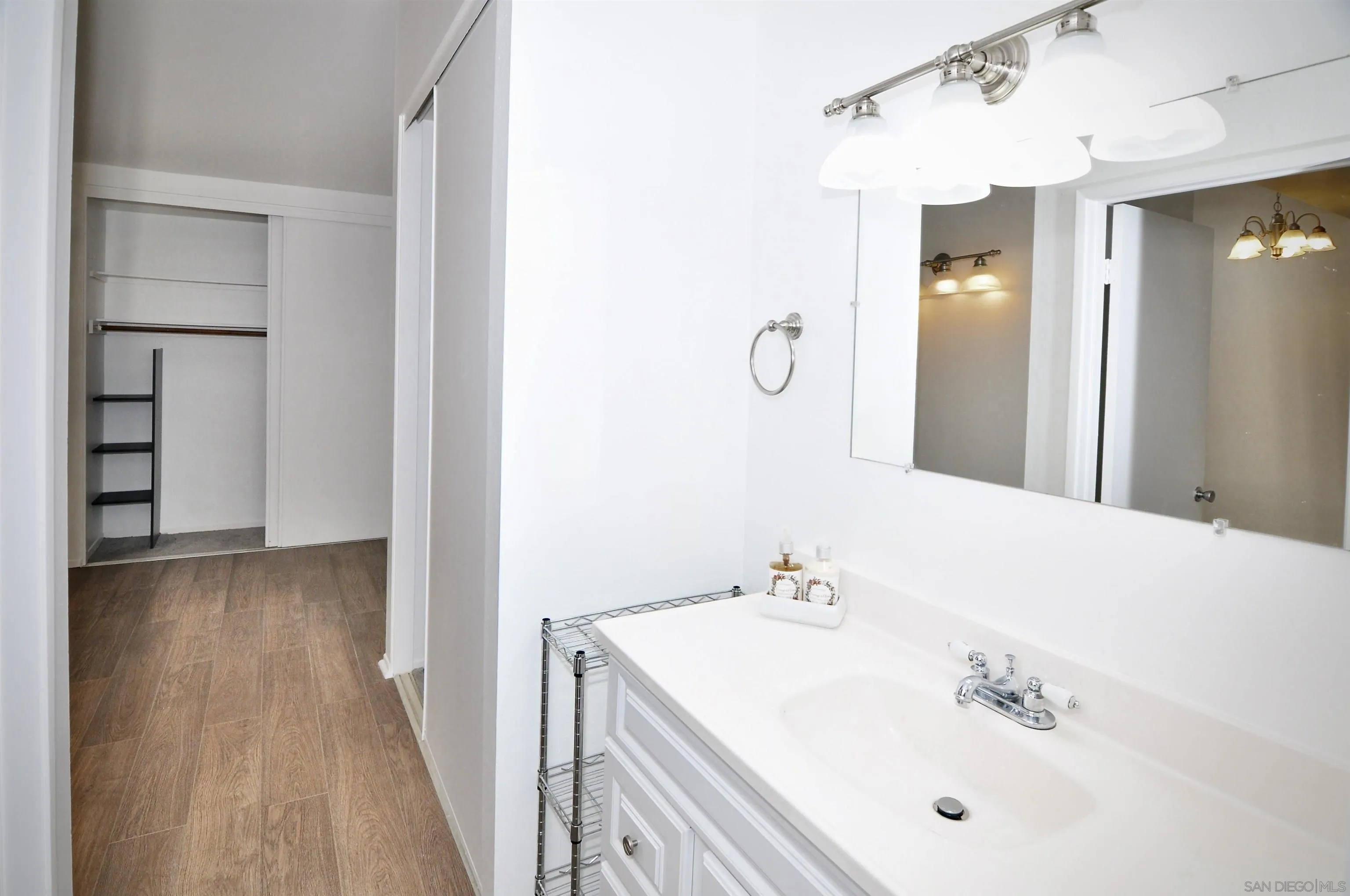 1621 Hotel Circle S UNIT E304, San Diego, CA, 92108