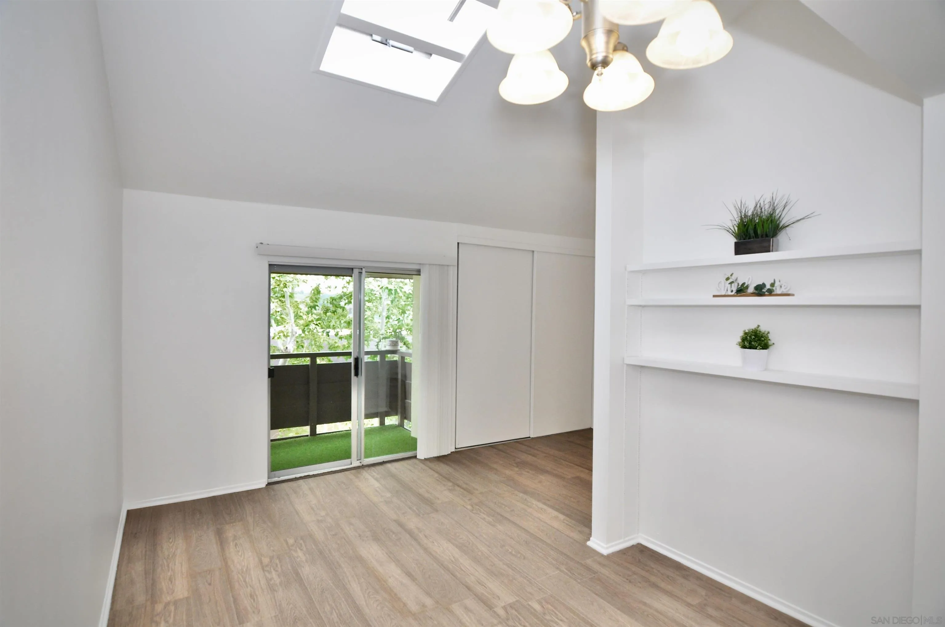 1621 Hotel Circle S UNIT E304, San Diego, CA, 92108