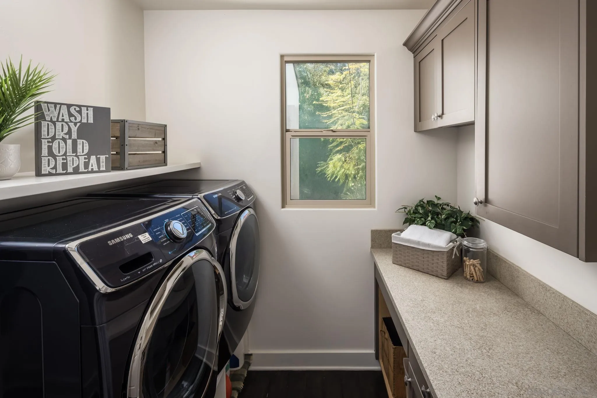 https://cdn.realtyfeed.com/cdn/127/260008825/9be90036a8e60f02d9d291632ce9a6b4.webp