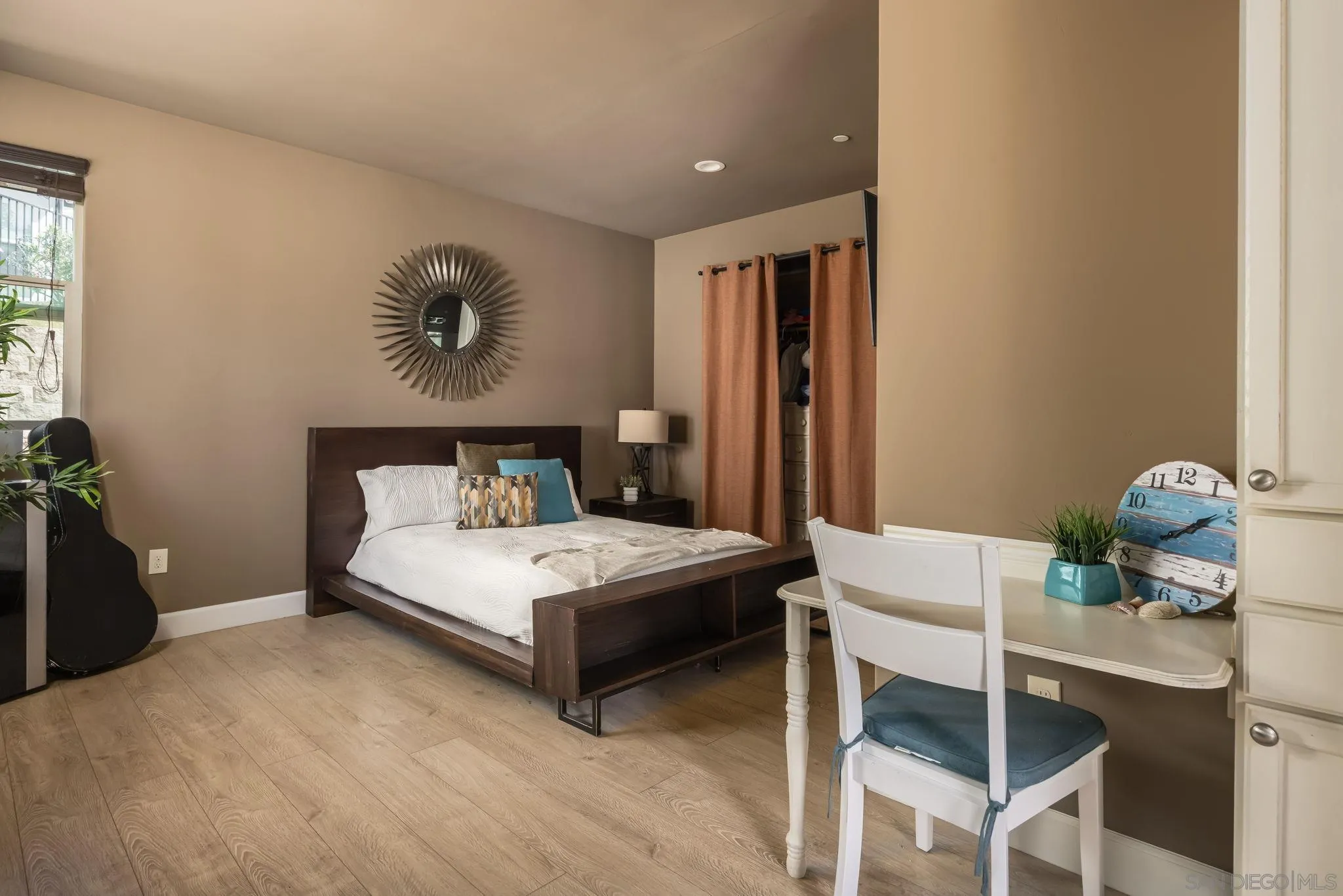 https://cdn.realtyfeed.com/cdn/127/260008825/e8262b40ac72b493fd904eaf266166bd.webp