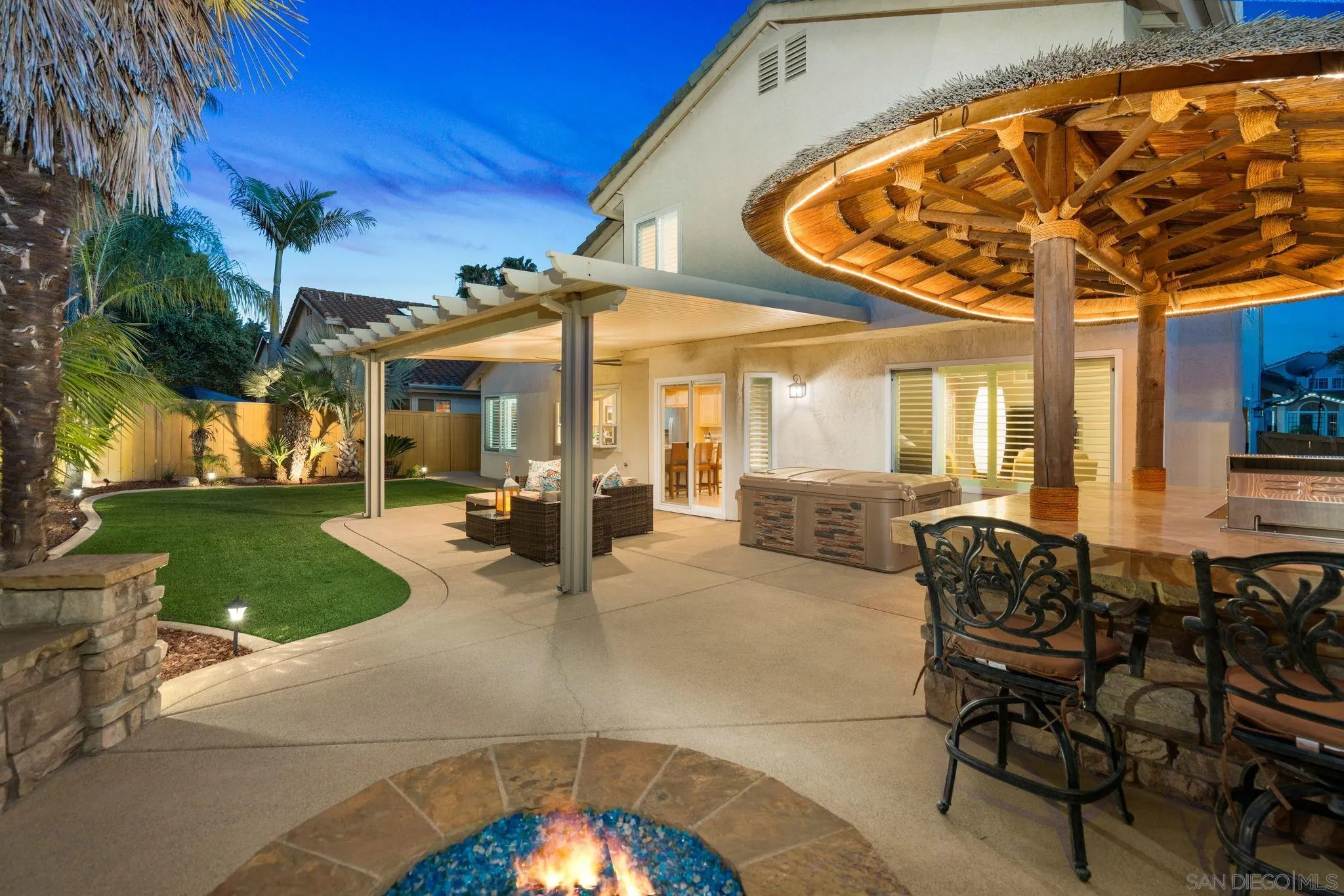 https://cdn.realtyfeed.com/cdn/127/260008829/0bf6c9339189799b44d20ad58ed2d5b9.webp
