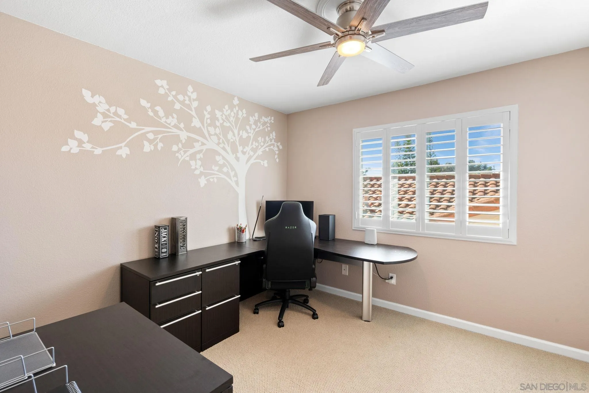 https://cdn.realtyfeed.com/cdn/127/260008829/6d9d63c96bd18bf9a3b1e223175aa18e.webp
