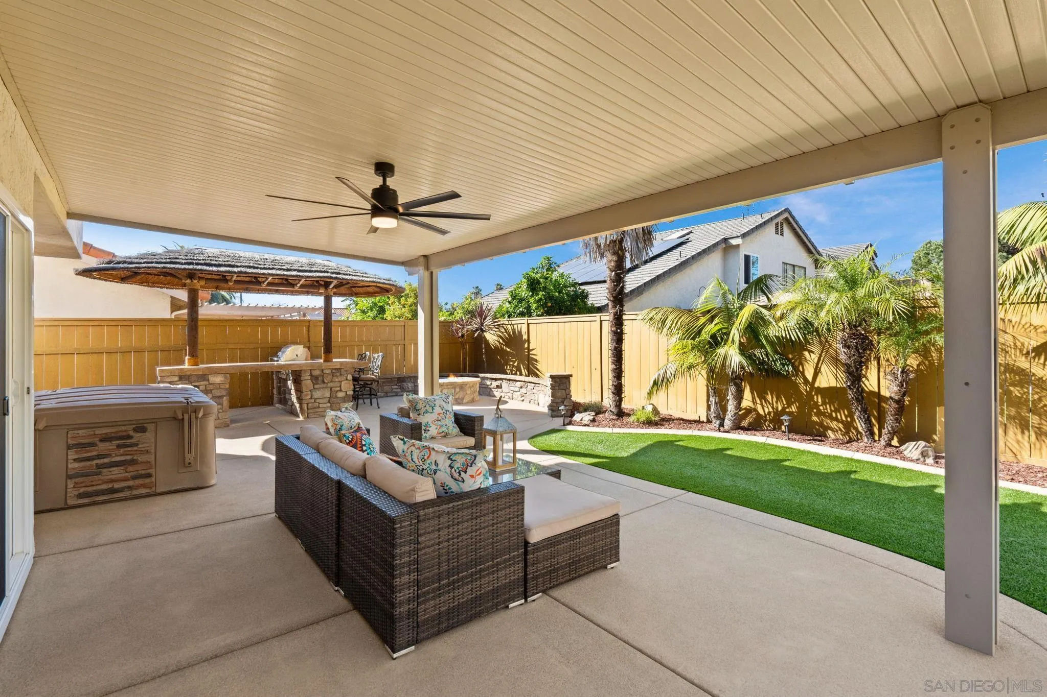 https://cdn.realtyfeed.com/cdn/127/260008829/c410281327c03b0726fbeb810b83fce9.webp